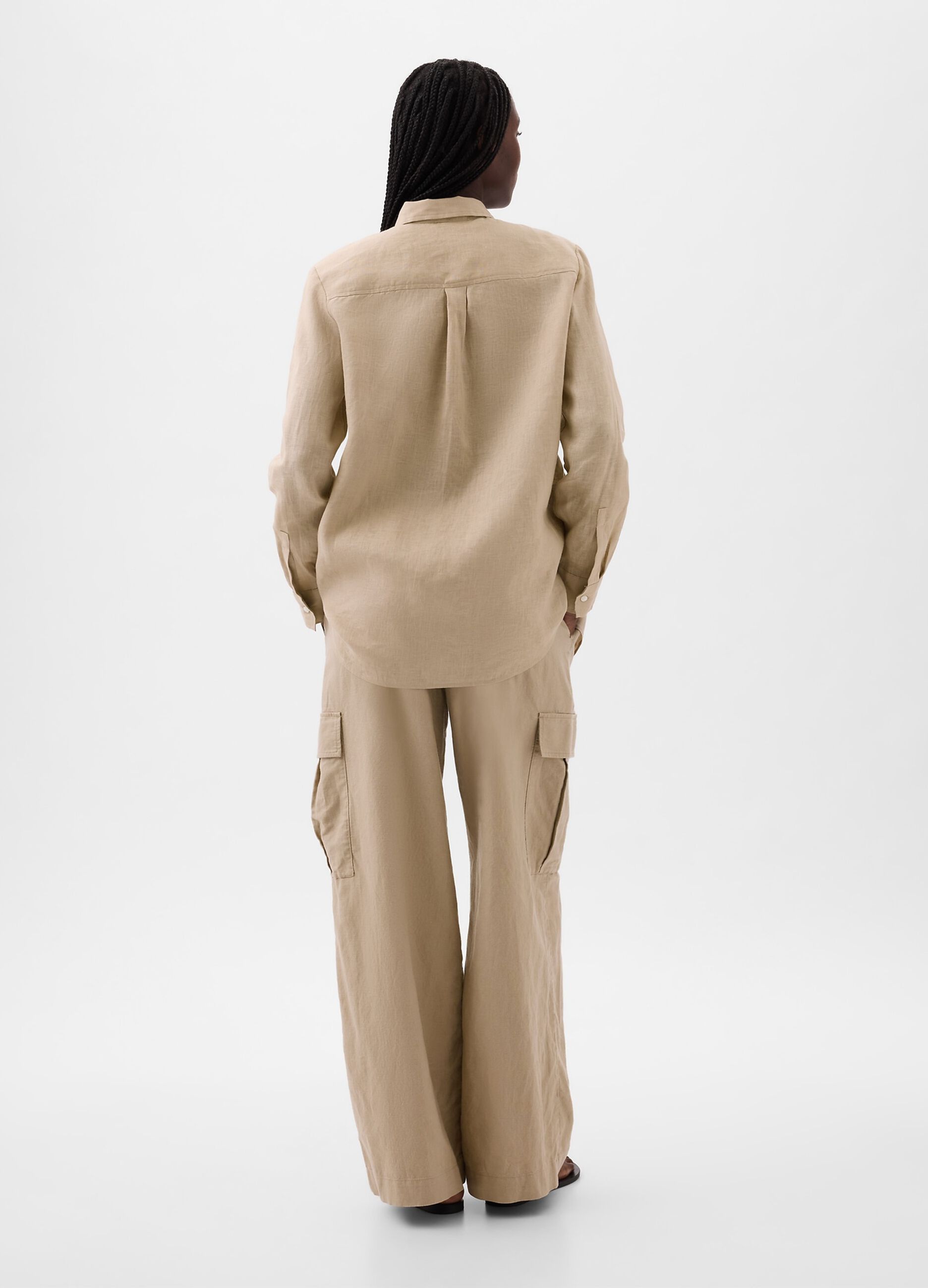 Boyfriend-fit shirt in linen with pocket