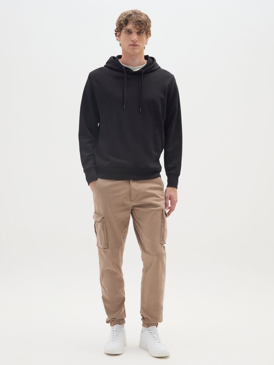 Pantaloni cargo in misto cotone elasticizzato beige slim fit_0