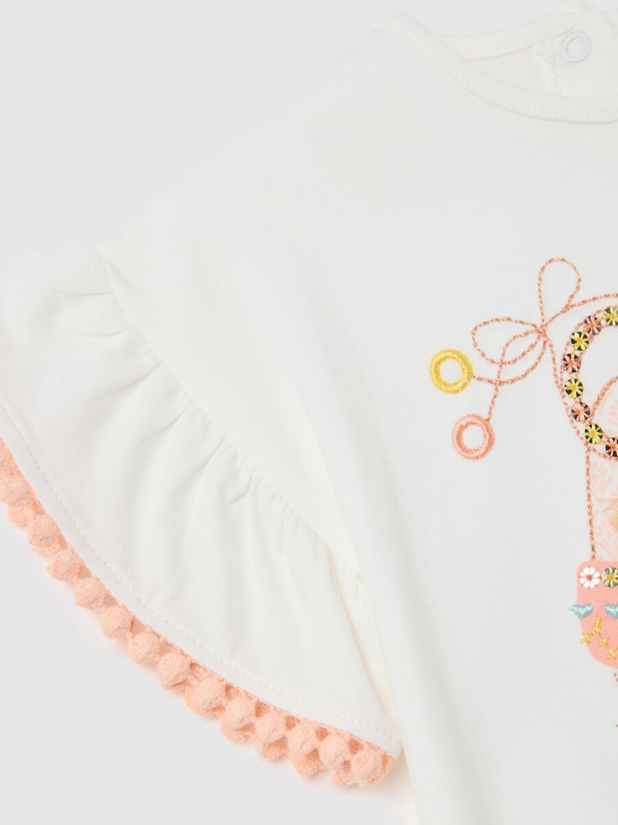 White cotton girl's T-shirt regular fit with ruffles_2