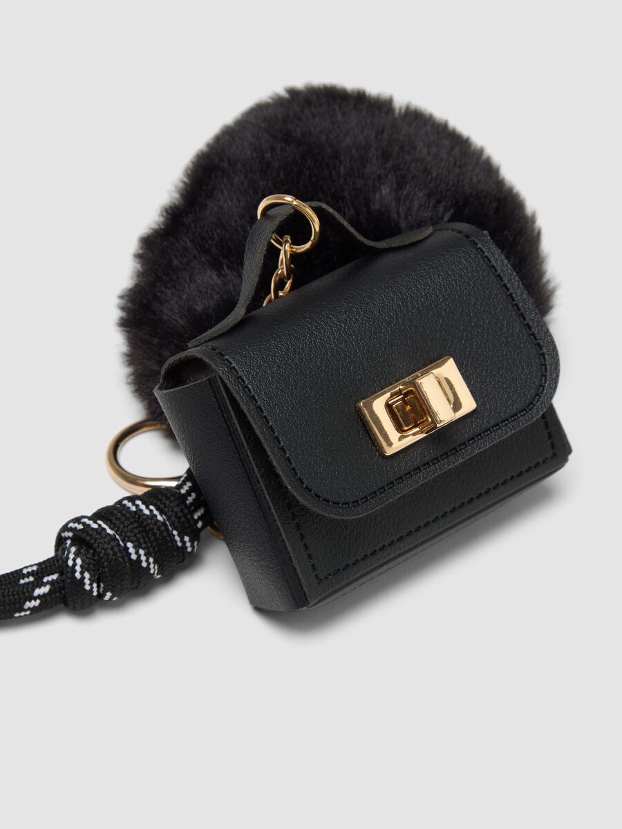 Black keyring with heart charm and mini pouch_1