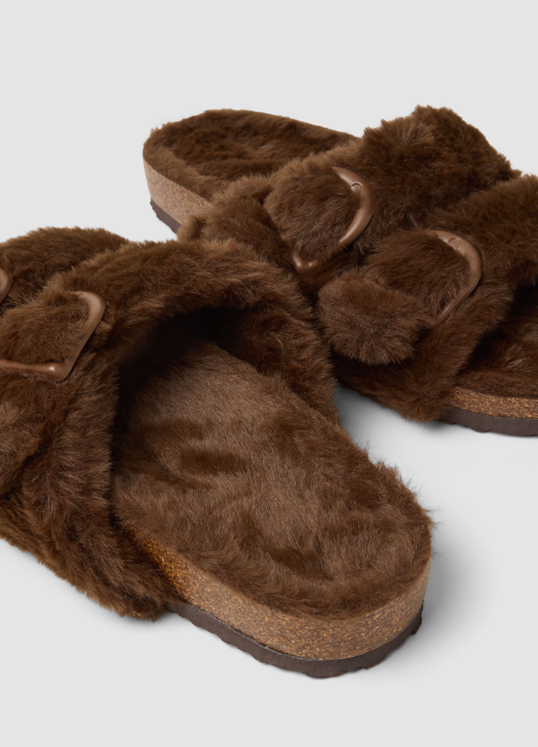 Brown double-strap slippers