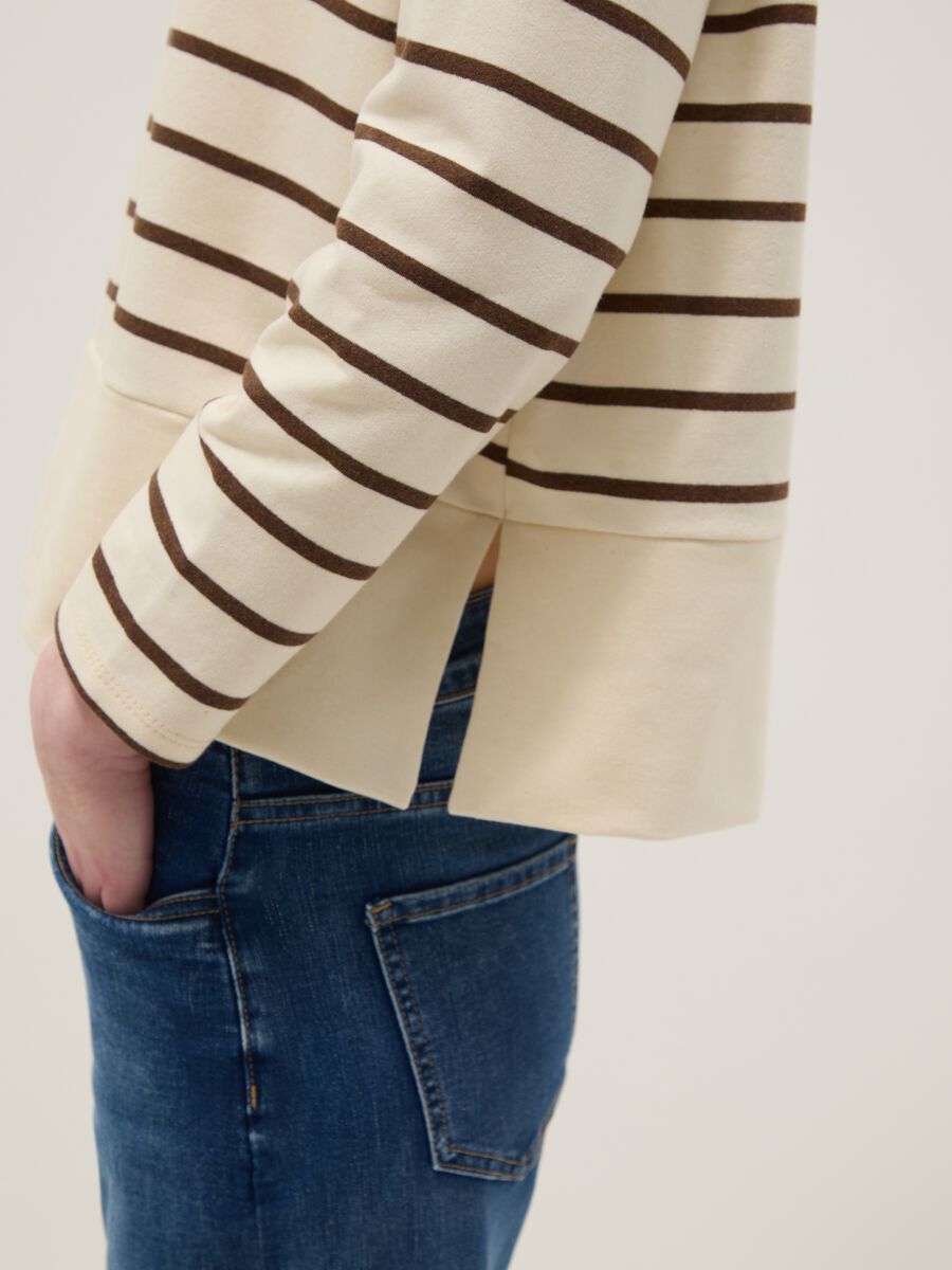 Maglia in misto cotone elasticizzato a righe multicolor regular fit_3