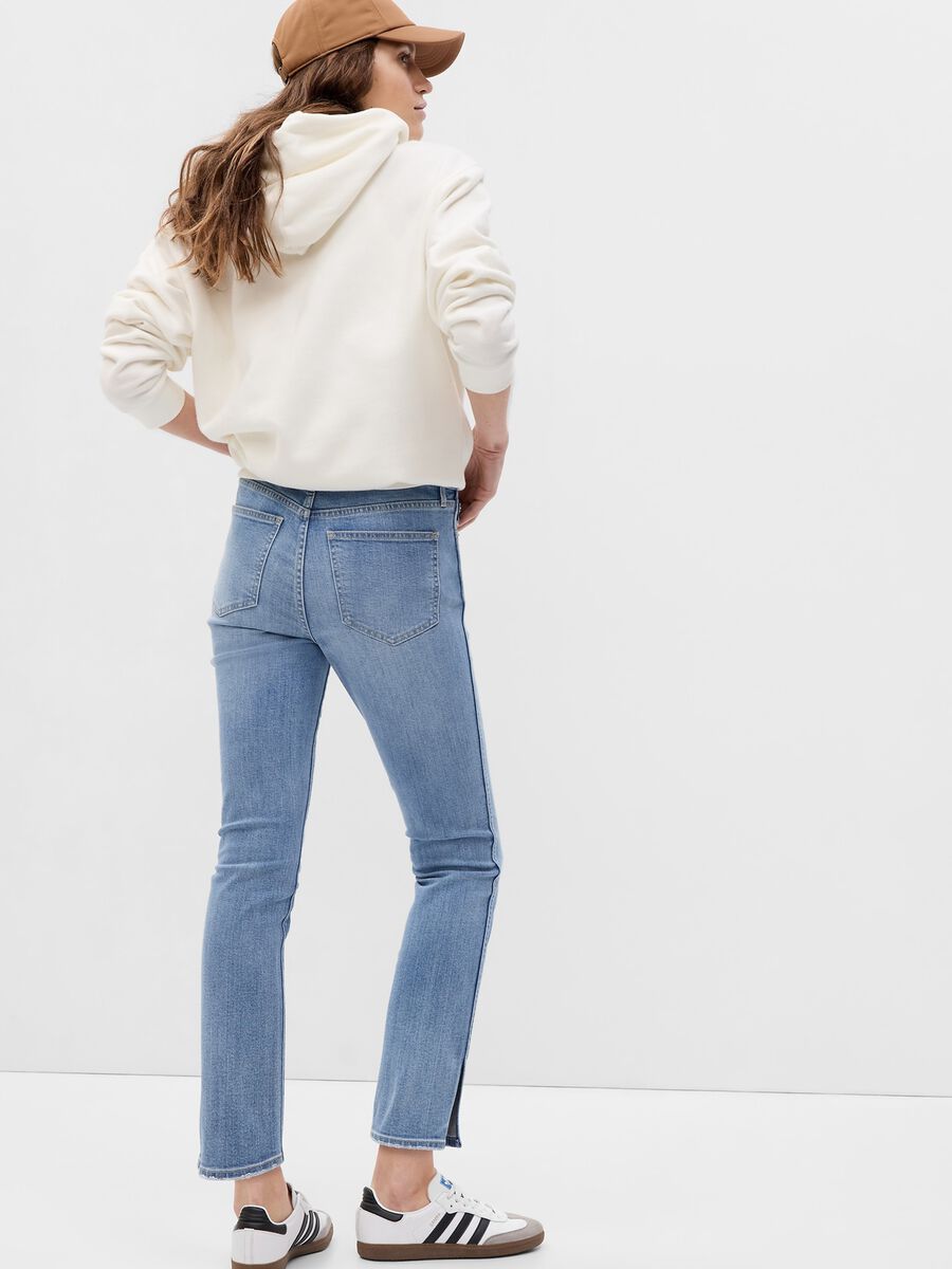 Slim-fit jeans with five pockets_1