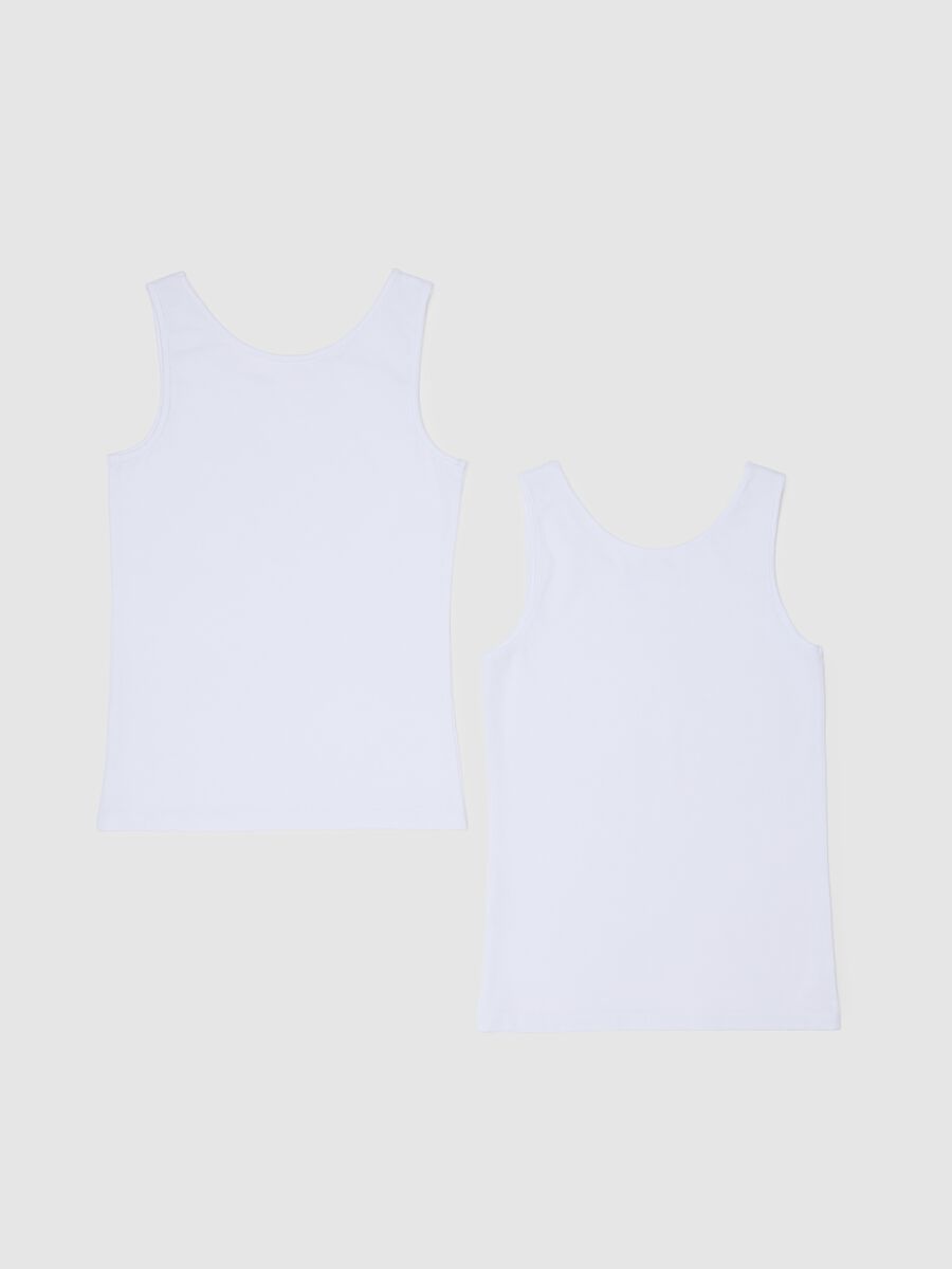 Set of two white cotton girls' vests with regular fit_1