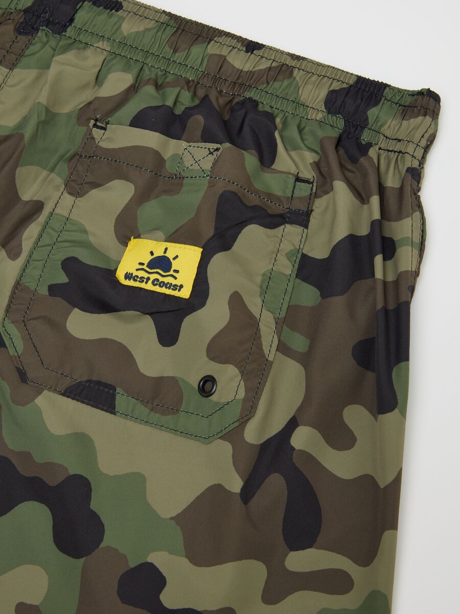 Men's multicolour regular fit swim shorts_1