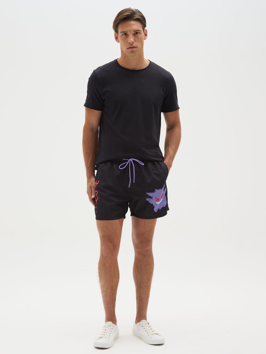 Shorts da uomo in nero con stampa Pokémon_0