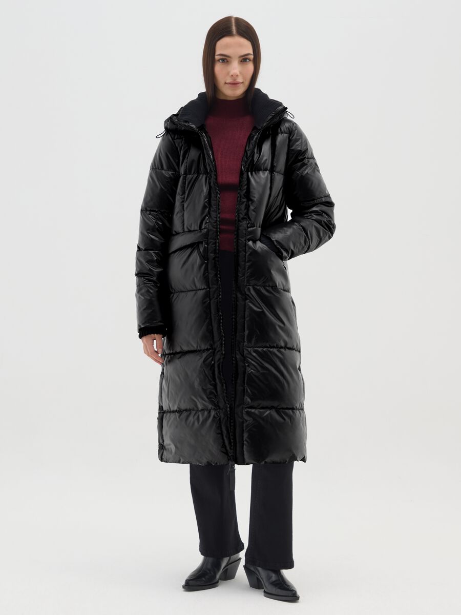 Piumino The Iconic Puffer nero lungo con cappuccio_1