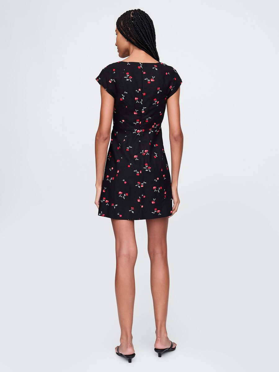 Black Floral Short Dress_2