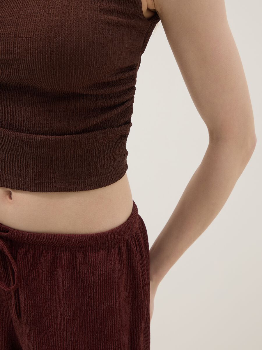 Brown stretch sleeveless top, regular fit_3