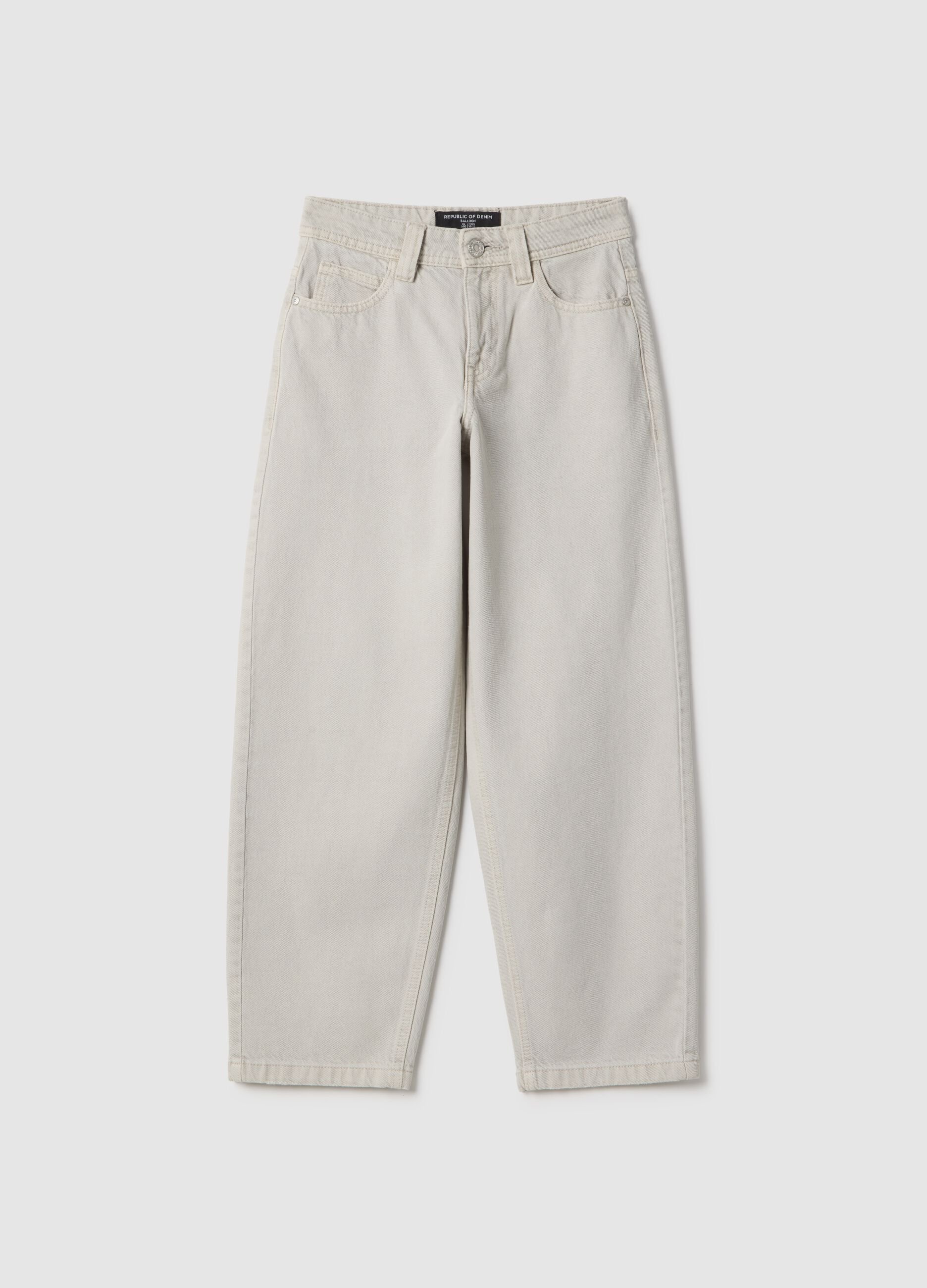 Grey pure cotton balloon fit jeans for girls