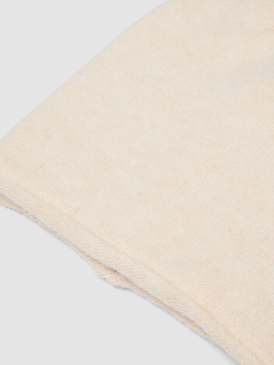 Cappello beige in tessuto elasticizzato jersey knit_2