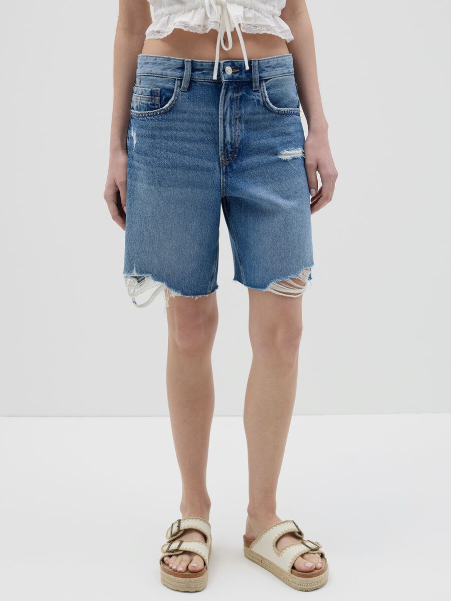 Five-pocket denim shorts with ripped details_1