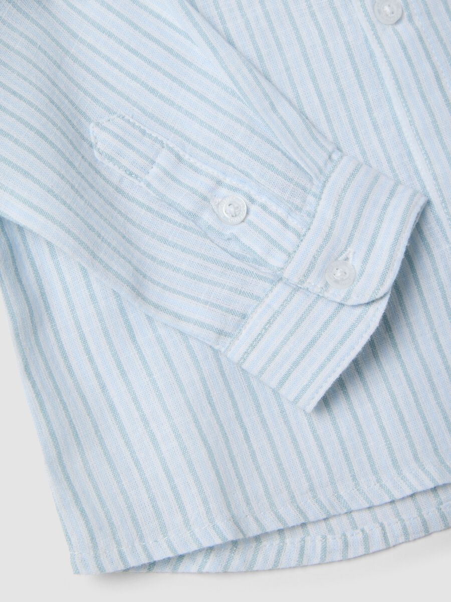 Camicia in misto lino azzurra a righe da bimbo regular fit_3