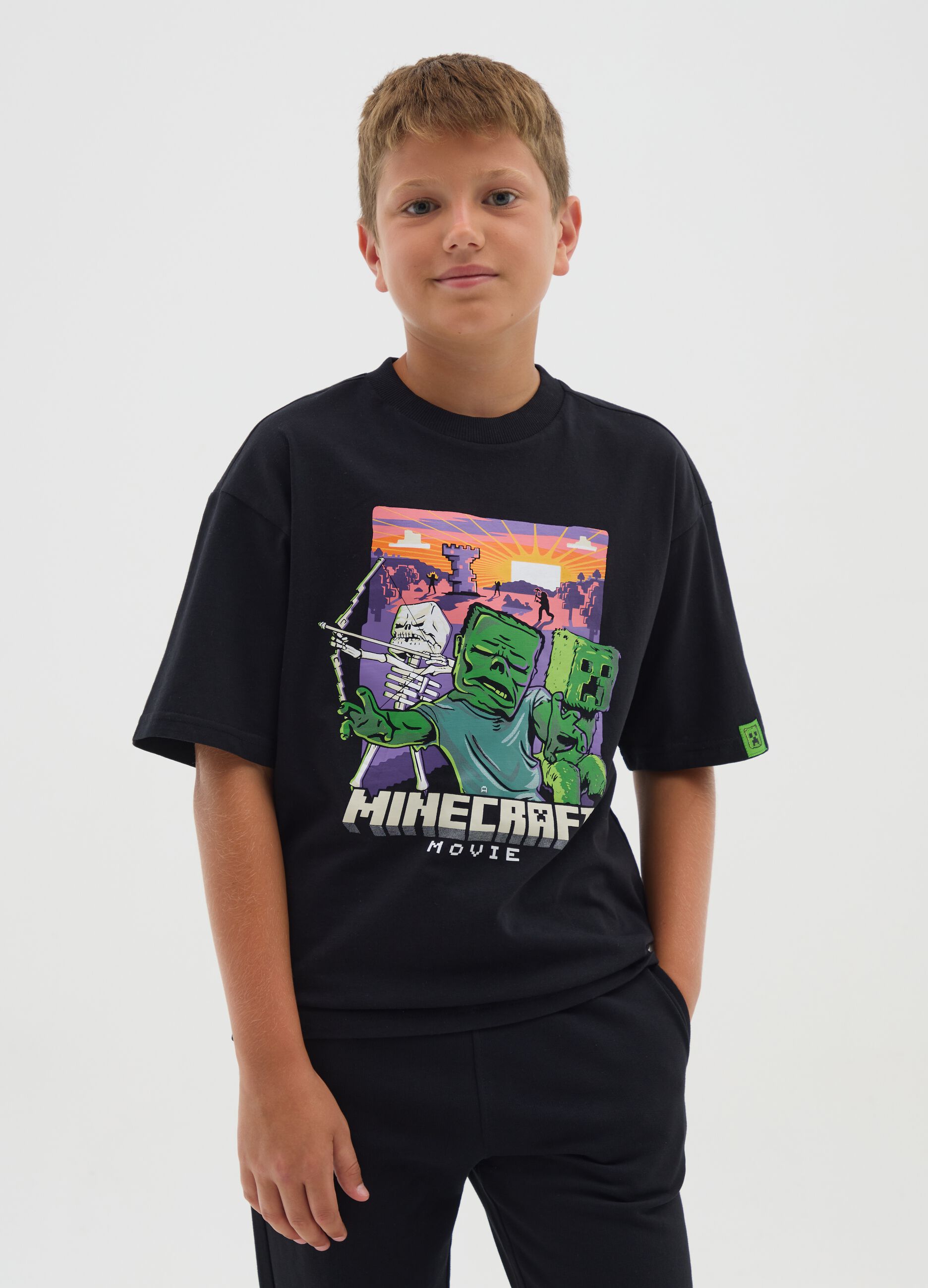 T-shirt da ragazzo in puro cotone nero over