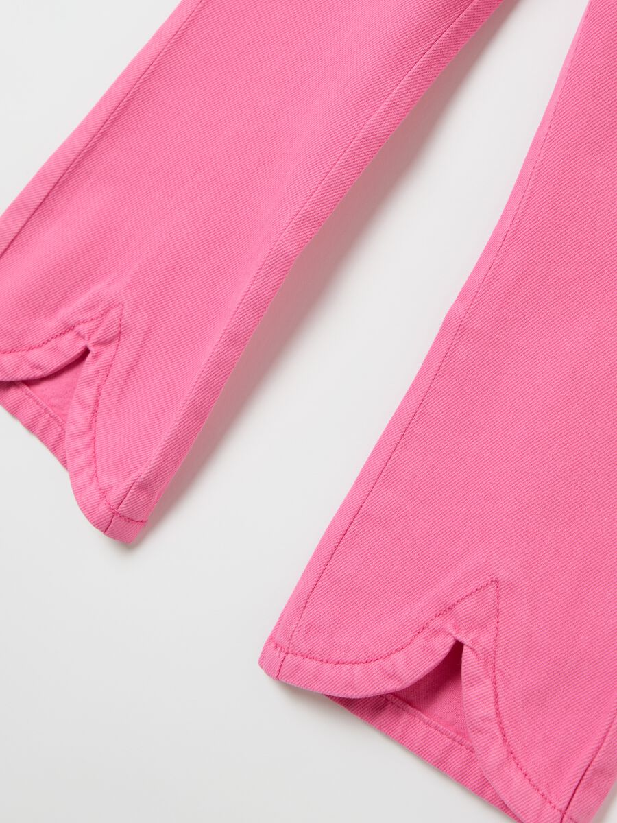 Drill trousers with wavy hem_3