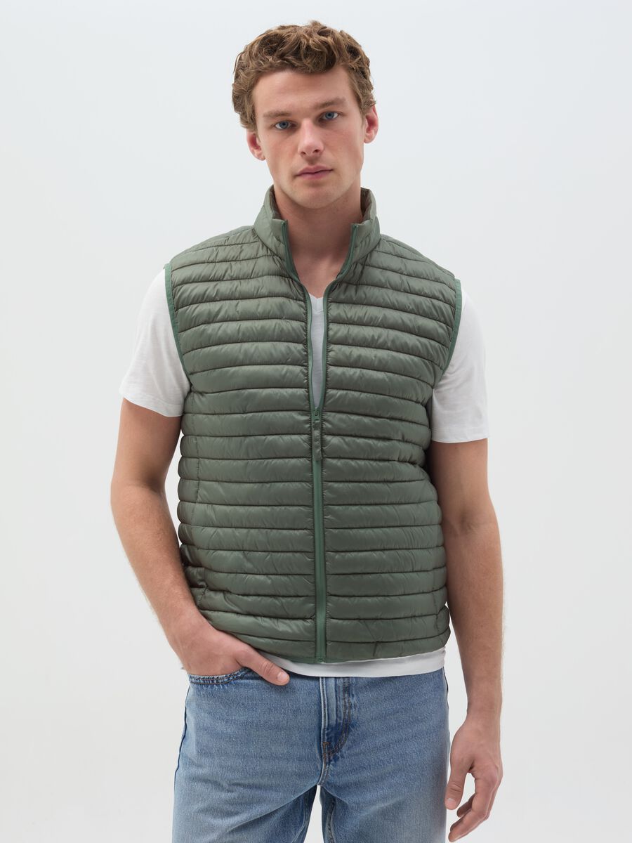 Full-zip ultralight gilet with high neck_0