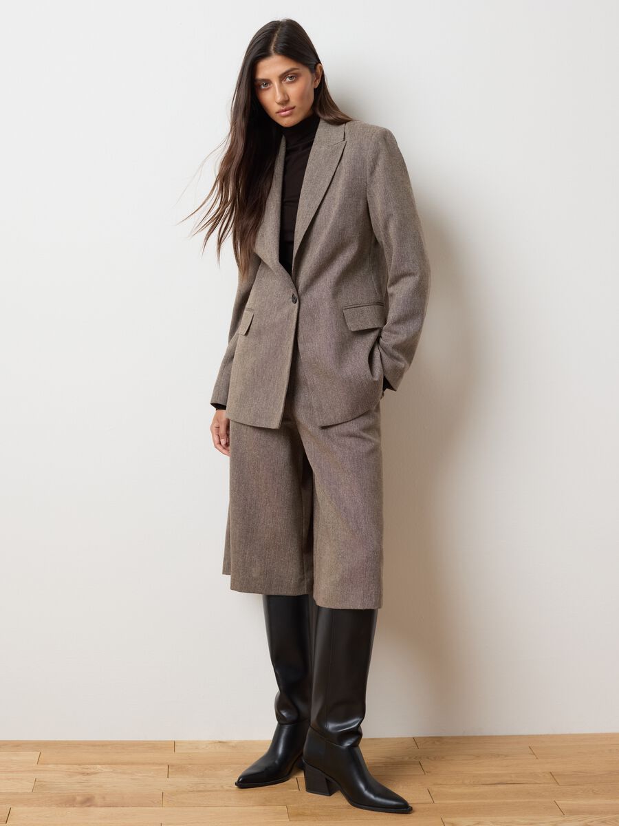 Brown wool blend and polyester blazer_2