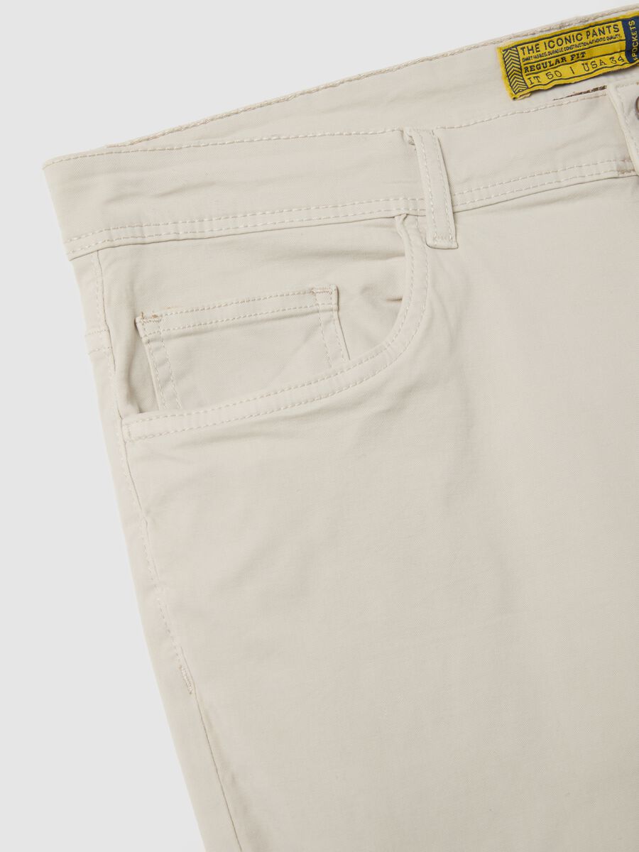 Pantaloni in cotone elasticizzato beige regular fit_1