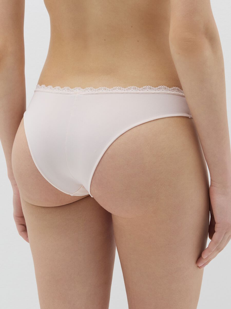 Three-pack Brazilian-cut briefs with lace_3