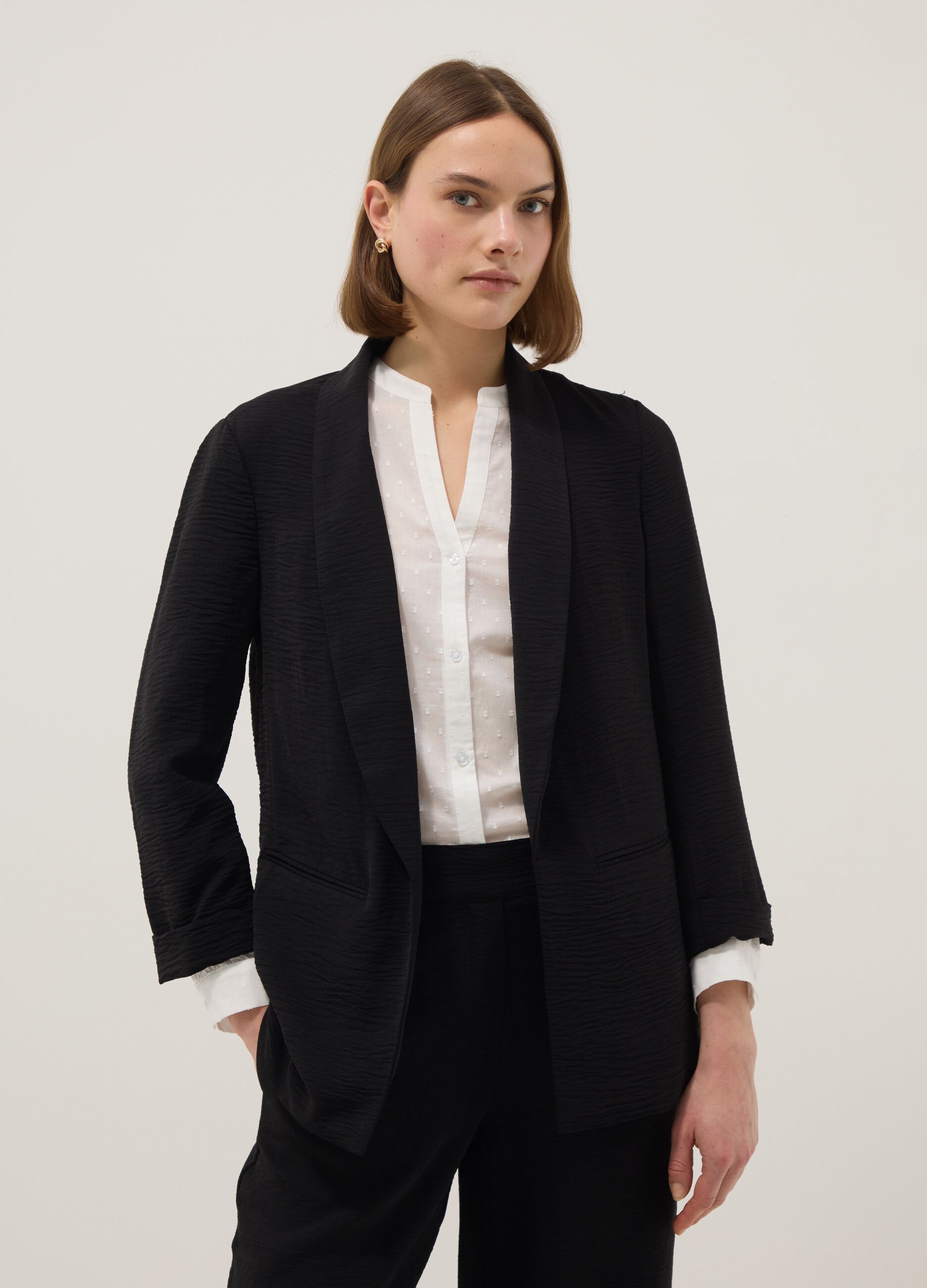 Black buttonless blazer, regular fit