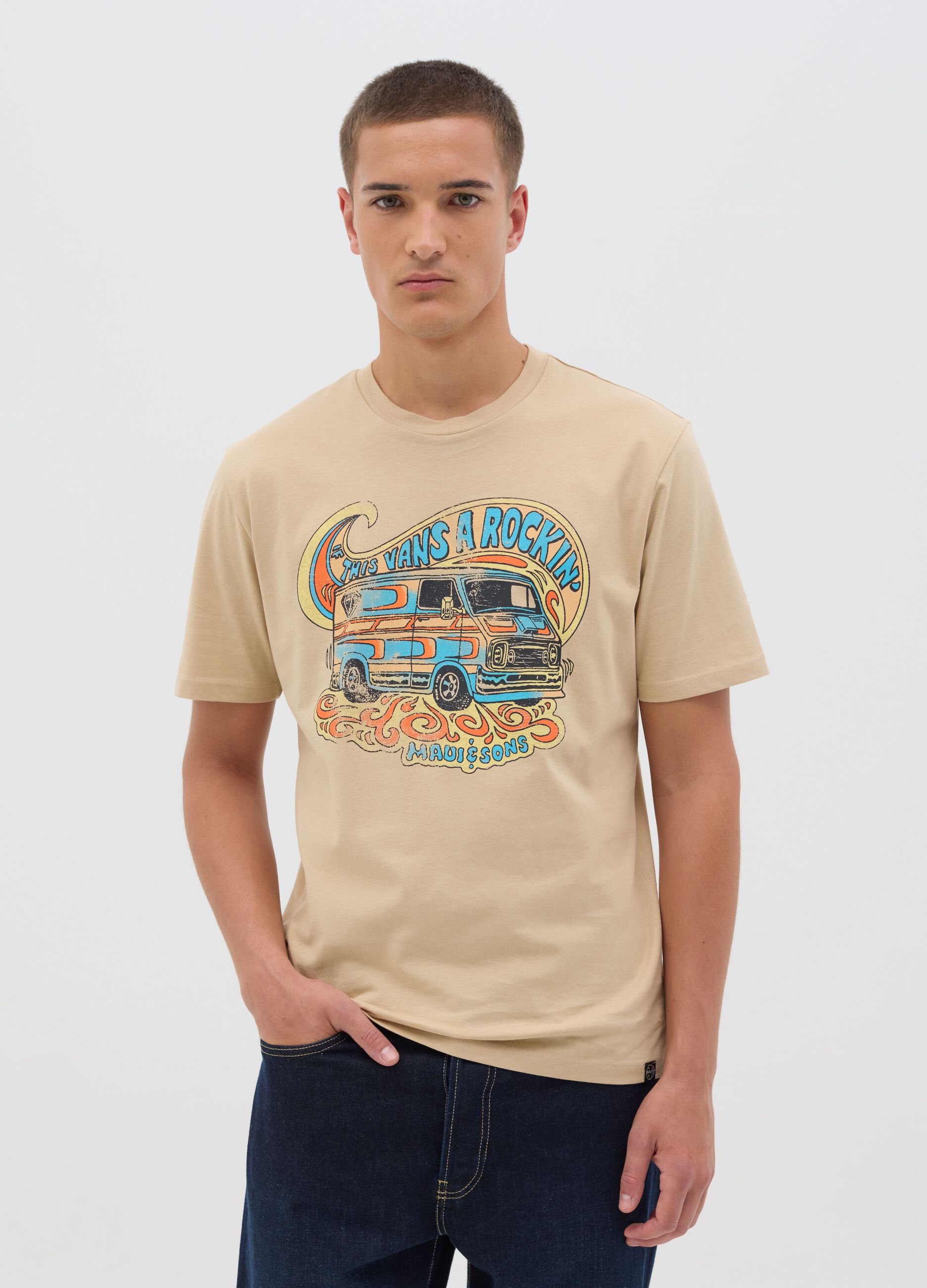 Beige T-shirt with vintage print