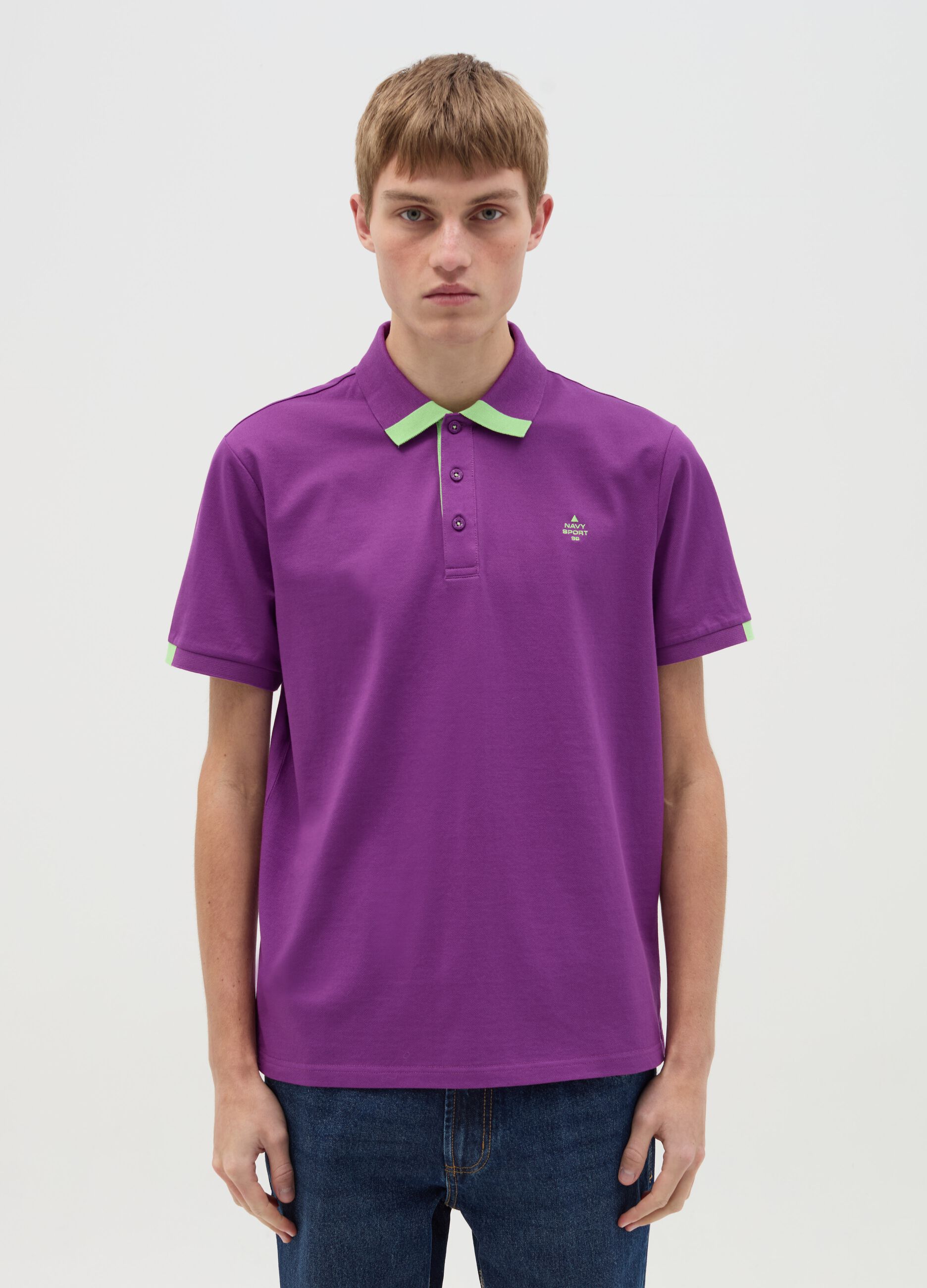 Polo shirt with contrasting detail and logo embroidery