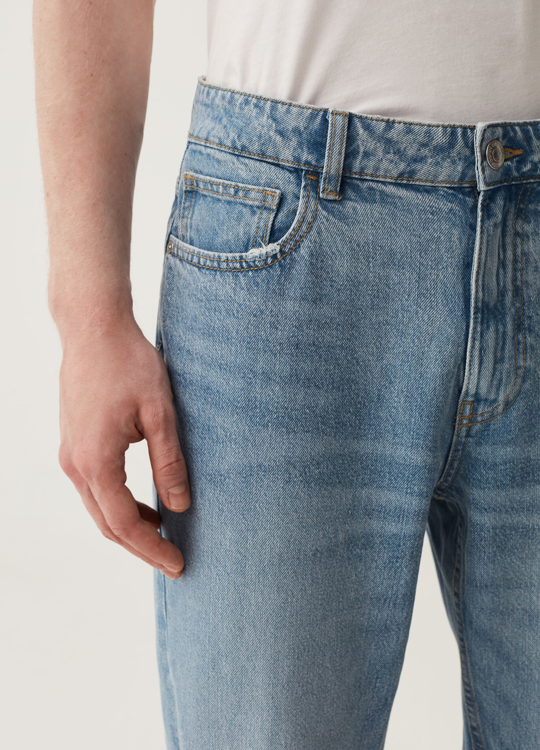 Jeans relaxed fit cinque tasche_3