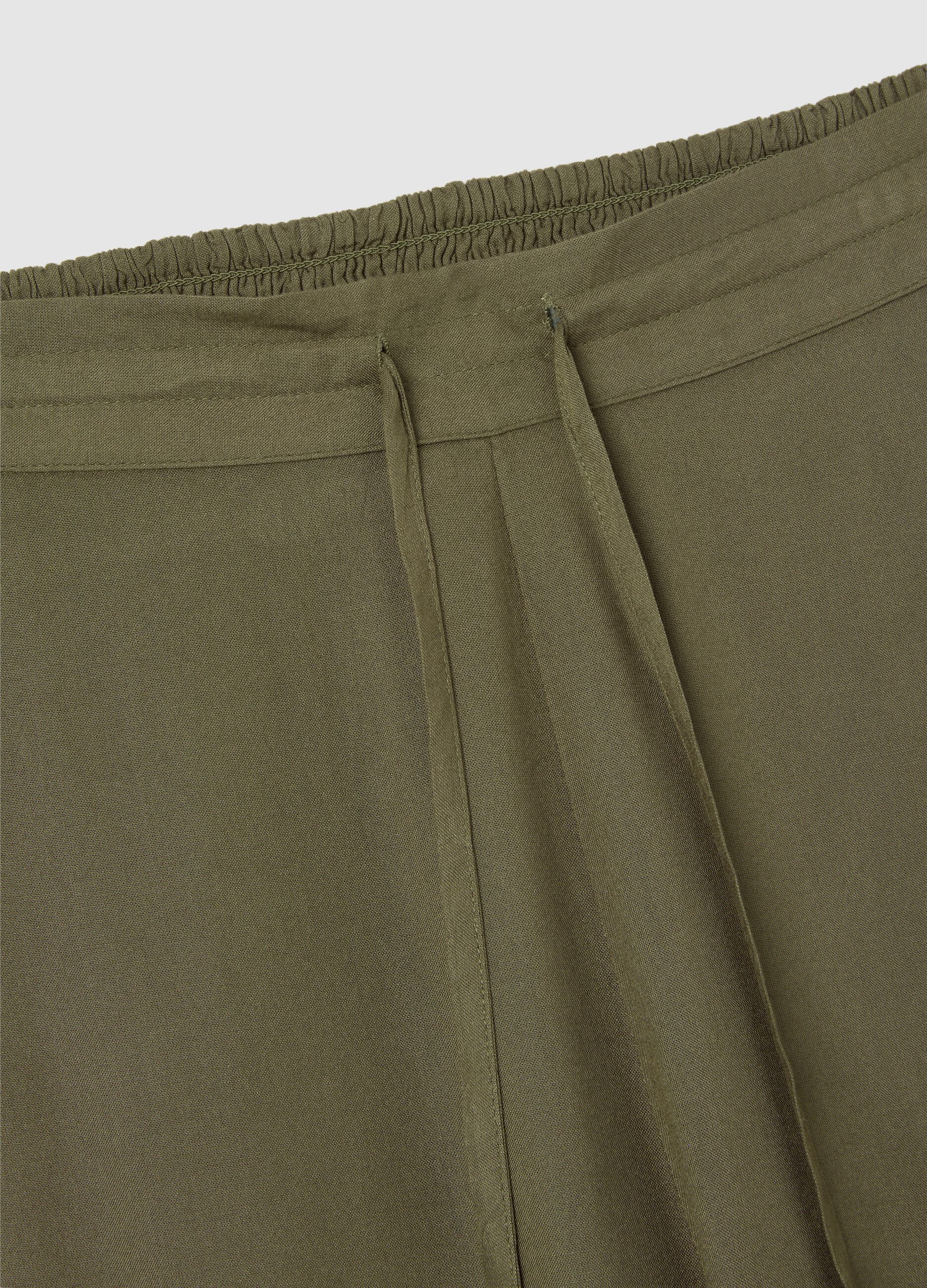 Pantaloni lunghi da donna  verde con vita elastica