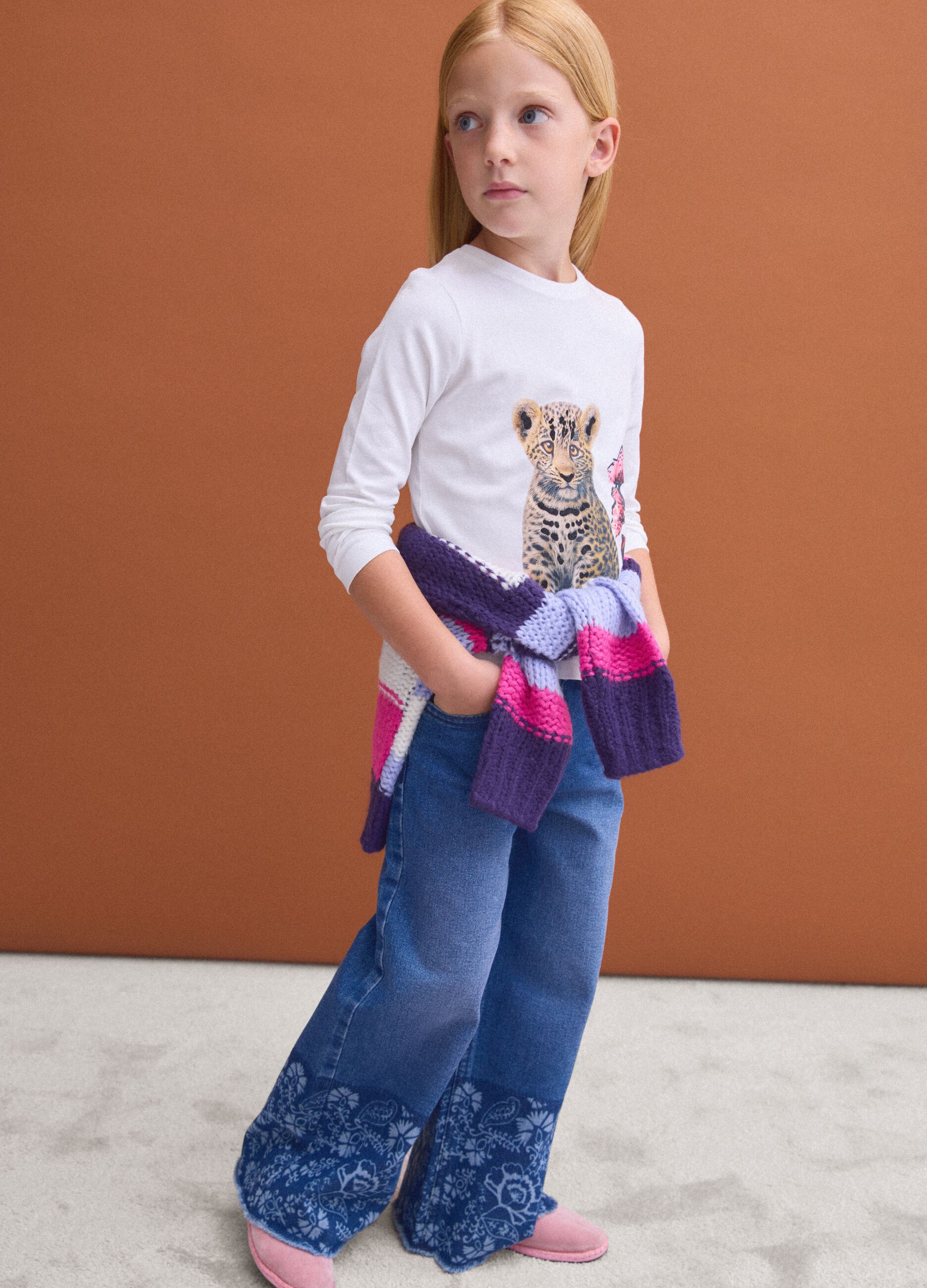 Blue wide-leg pure cotton jeans with floral print for girls