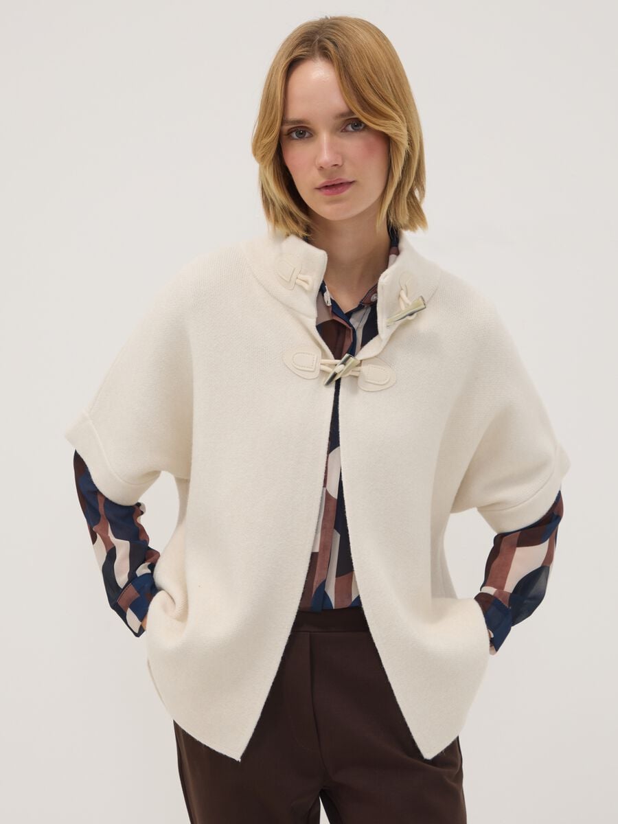 Beige viscose-blend cardigan with toggle fastening, regular fit_1