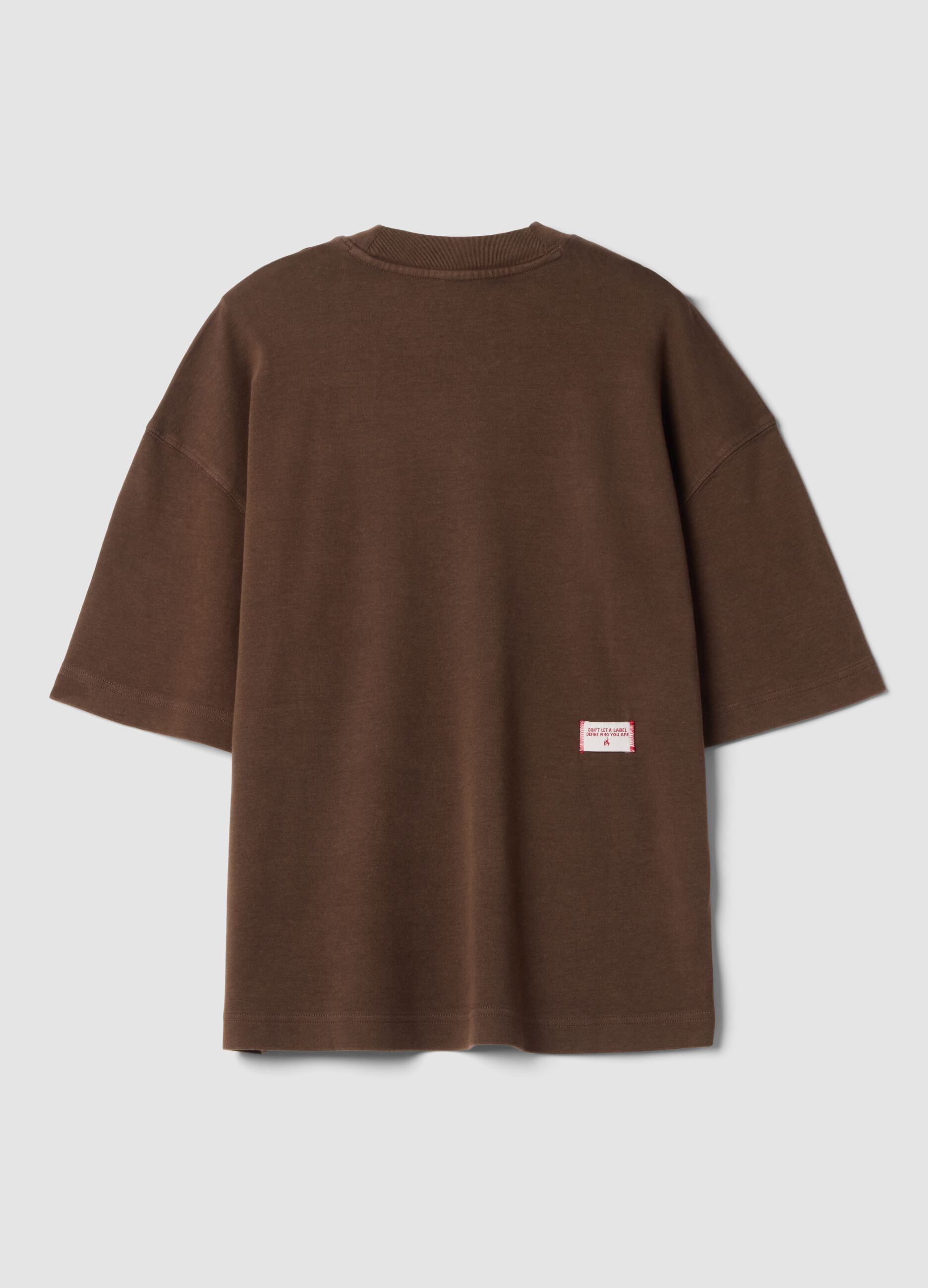 T-shirt marrone girocollo in puro cotone boxy fit