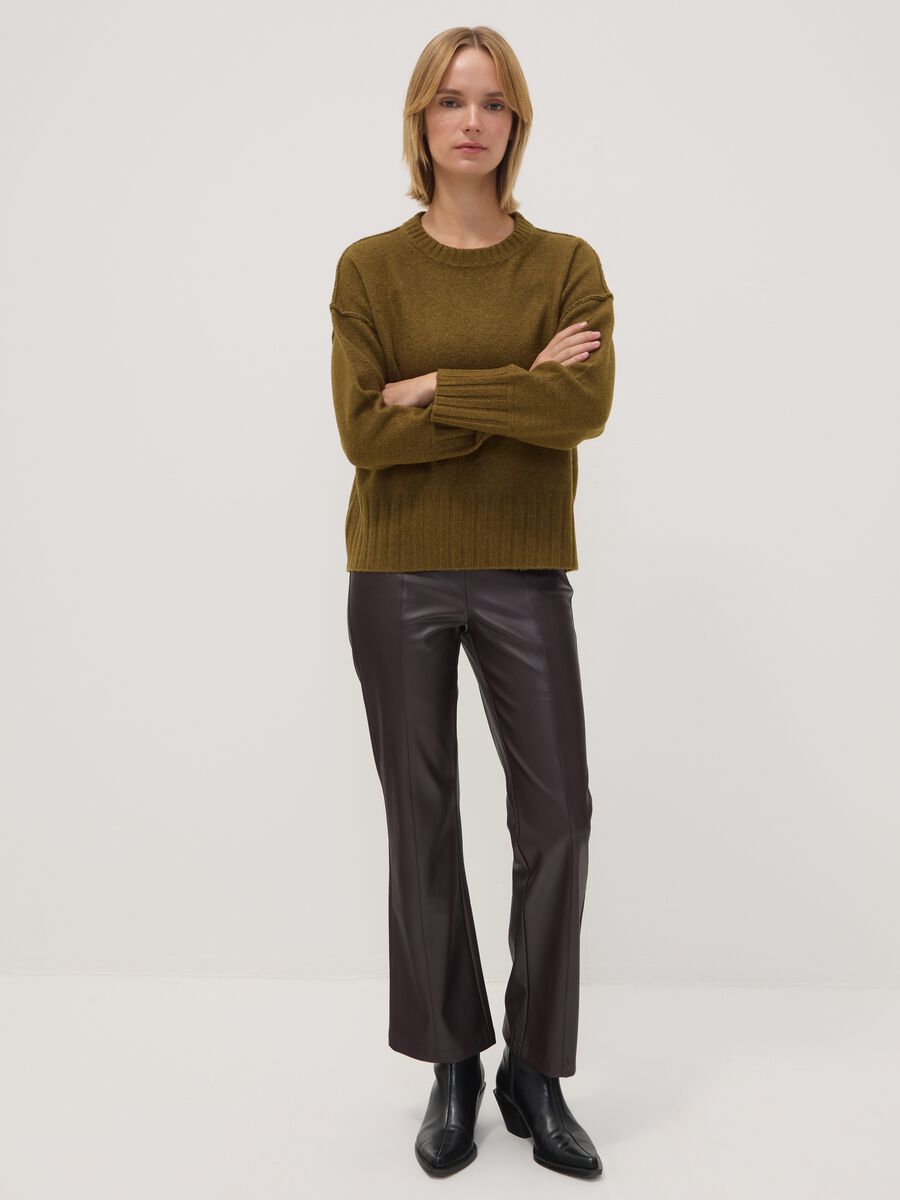 Leggings marroni flare con vita regular ed elastico_0