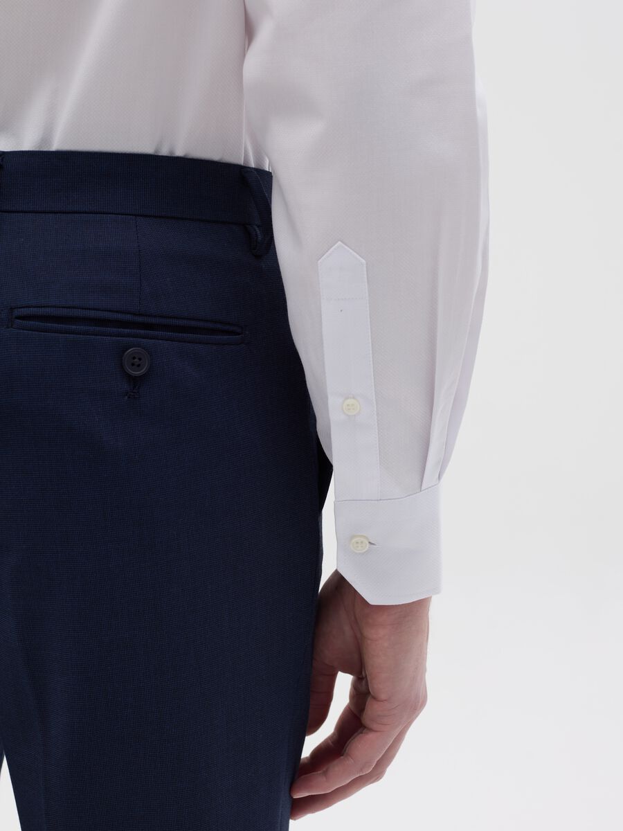 Regular-fit solid colour easy-iron shirt_2