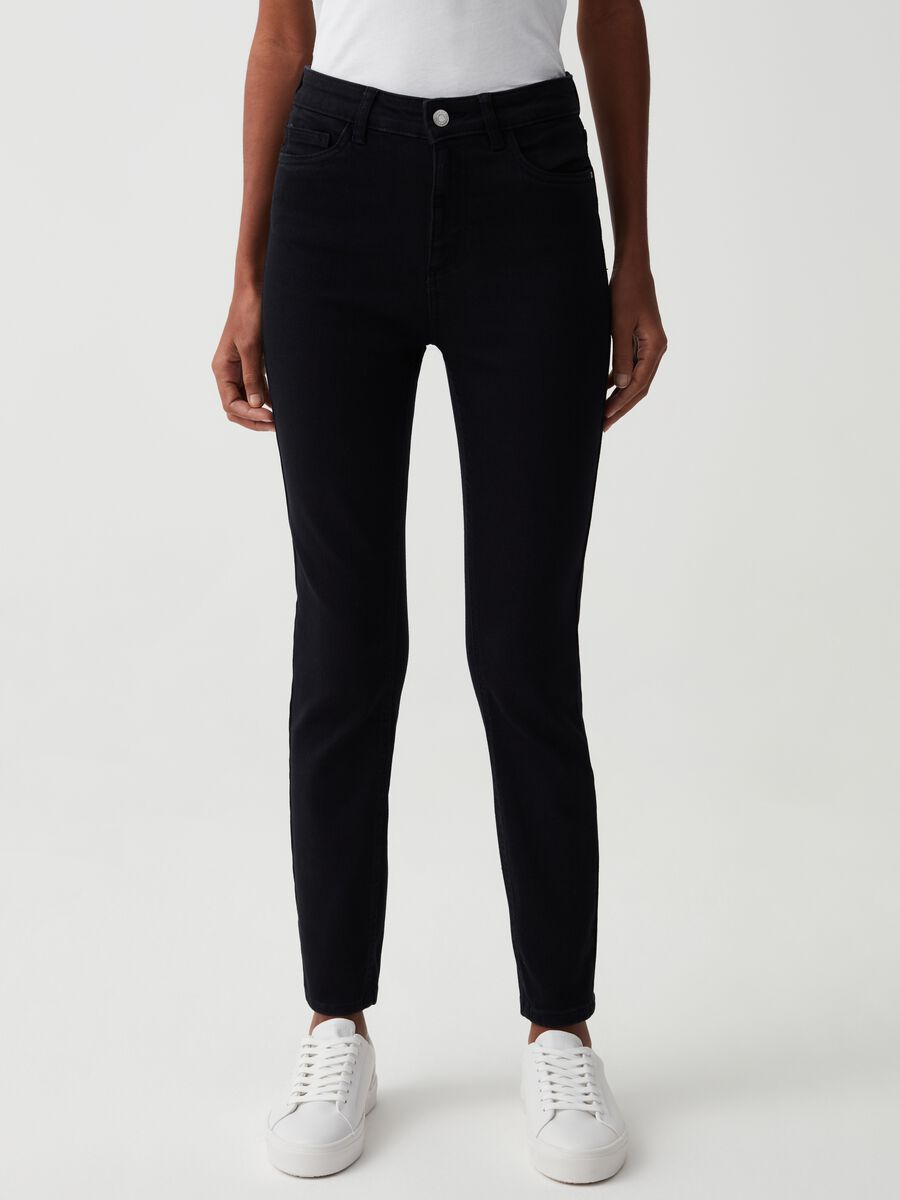 Skinny-fit stretch jeans with five pockets_1