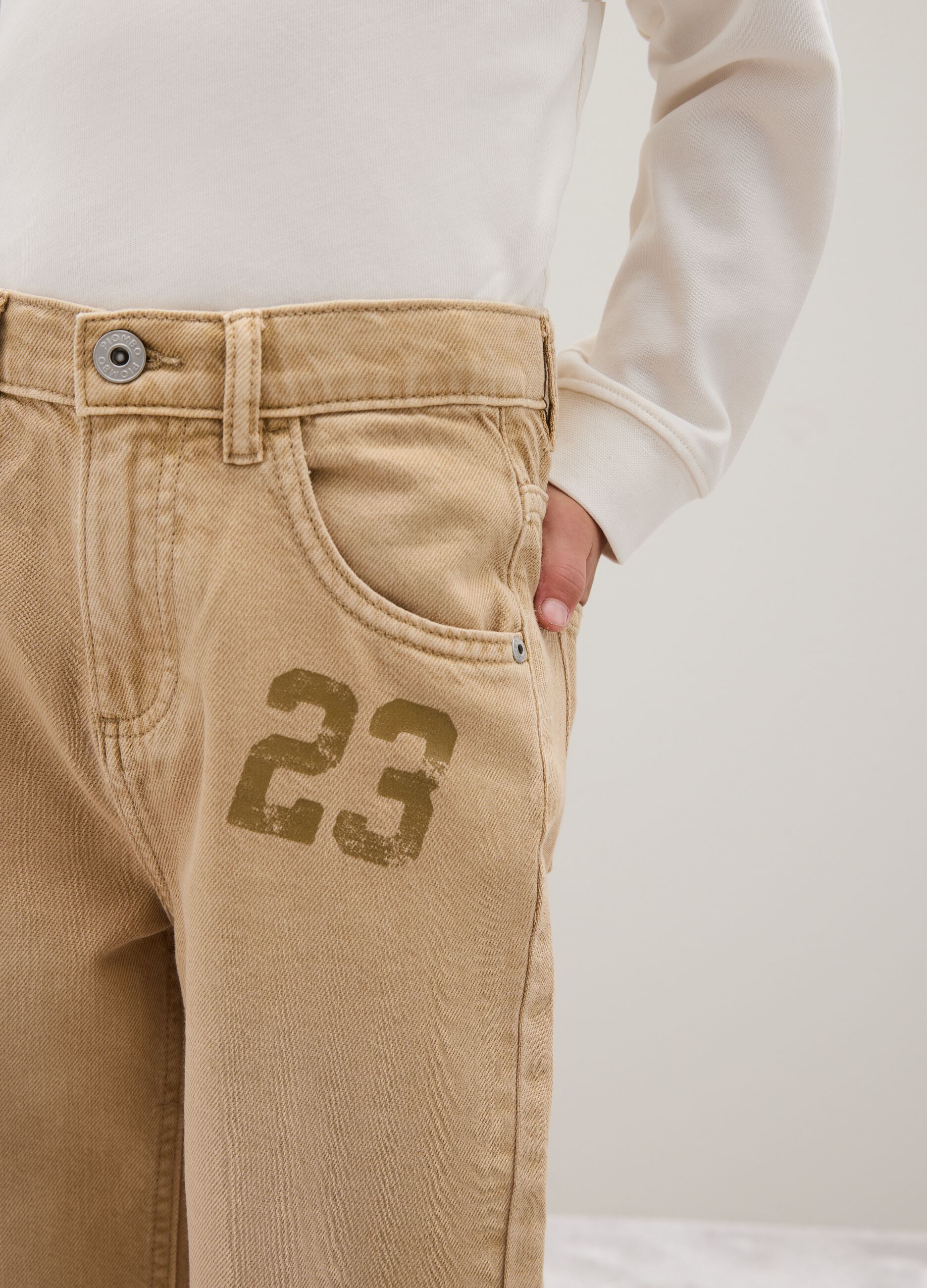 Pantaloni da bambino in puro cotone beige baggy