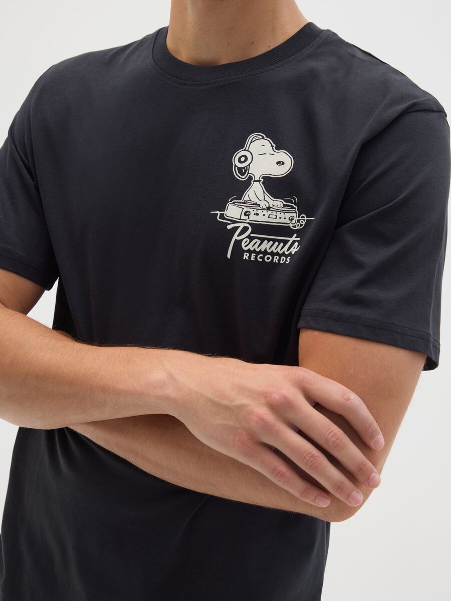 Black pure cotton T-shirt relaxed fit with Snoopy_3