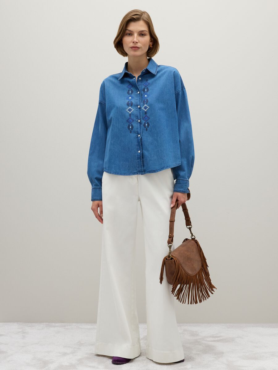 Blue cotton shirt with geometric embroidery_1