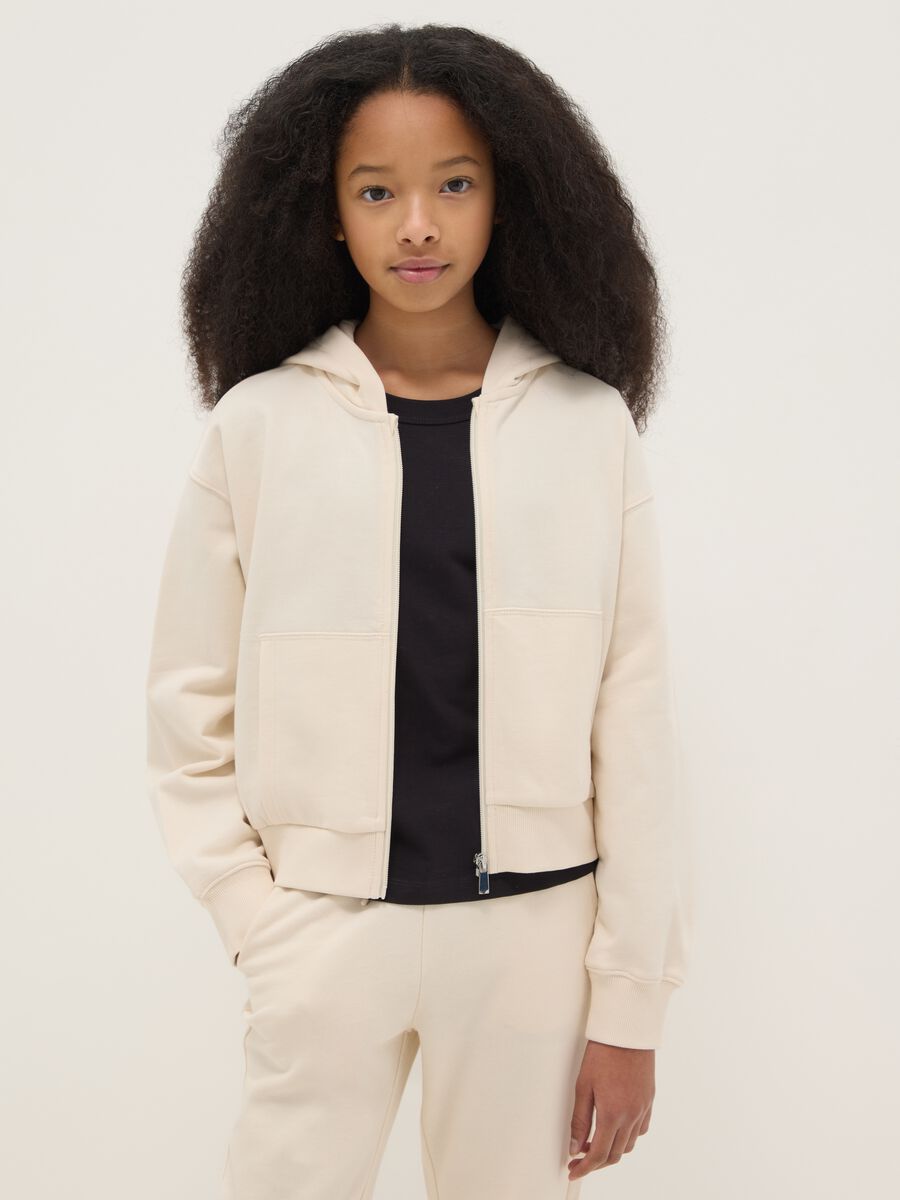 Felpa per ragazza in puro cotone beige relaxed fit con cappuccio_0