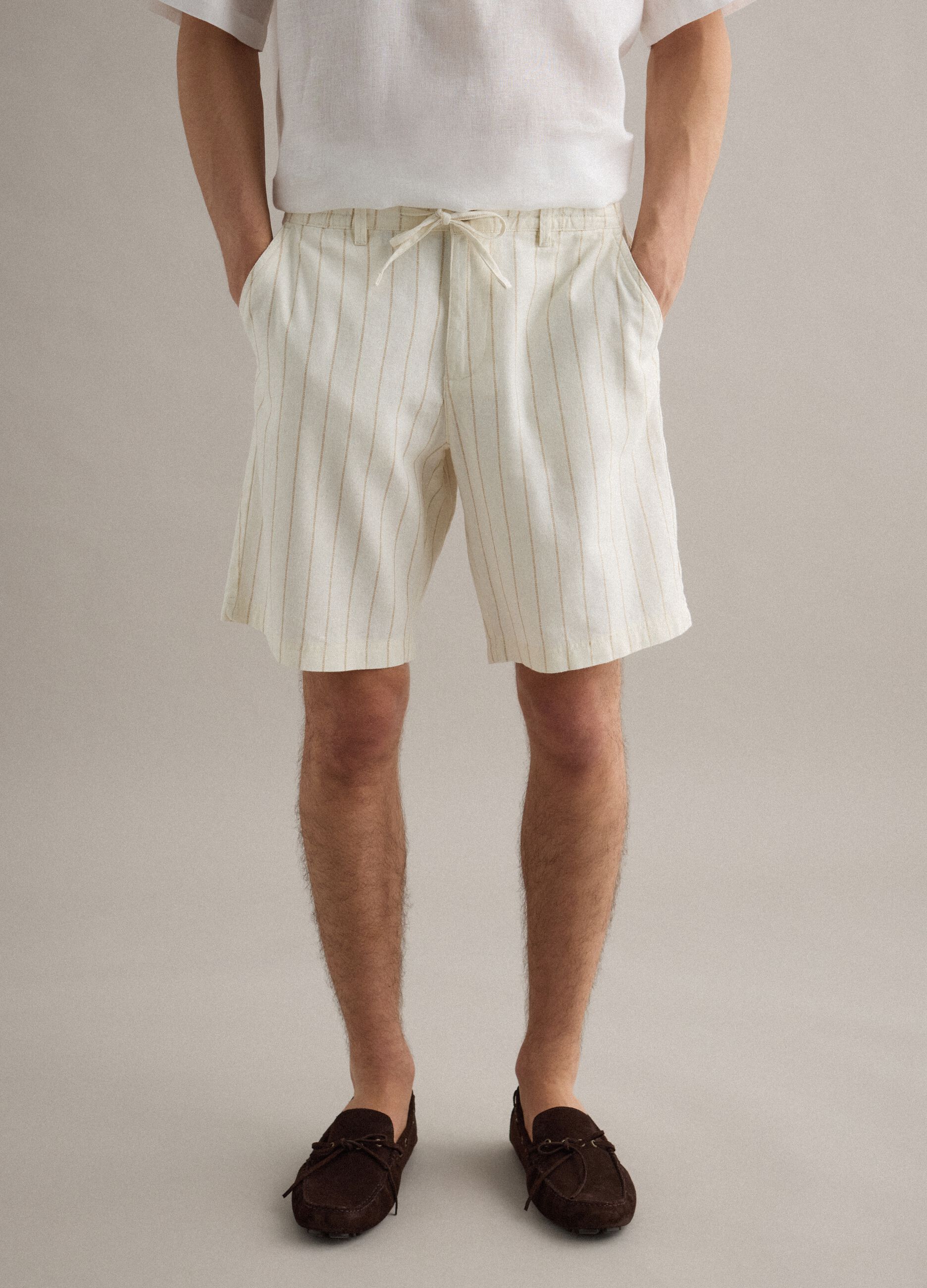 Multicolour striped linen-cotton blend shorts, regular fit