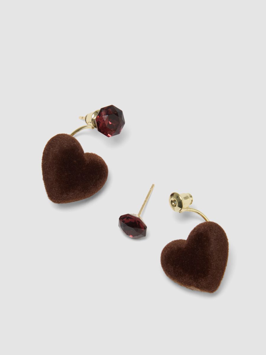 Brown heart earrings with red stone_2