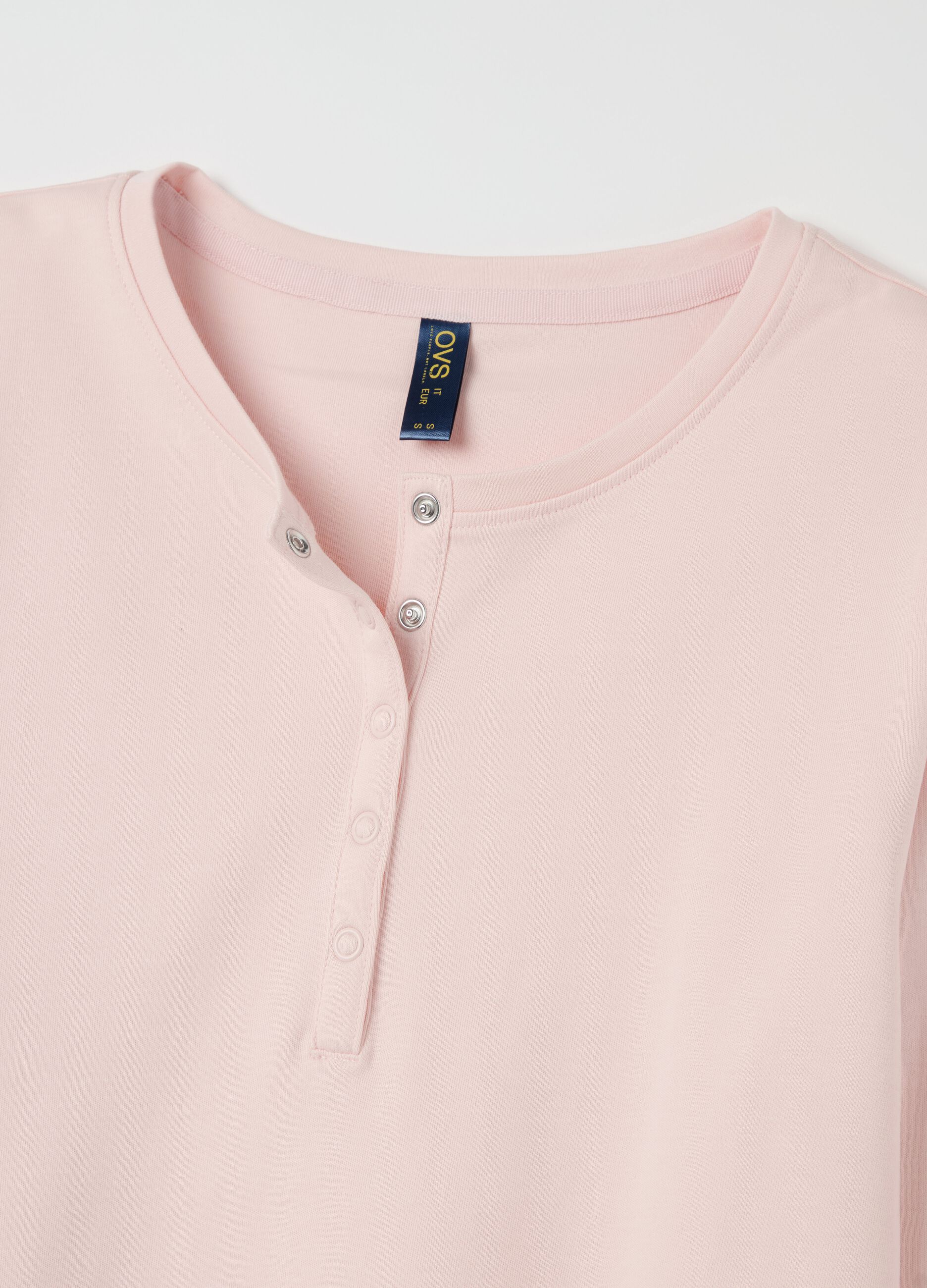 Pyjama top with granddad neckline.