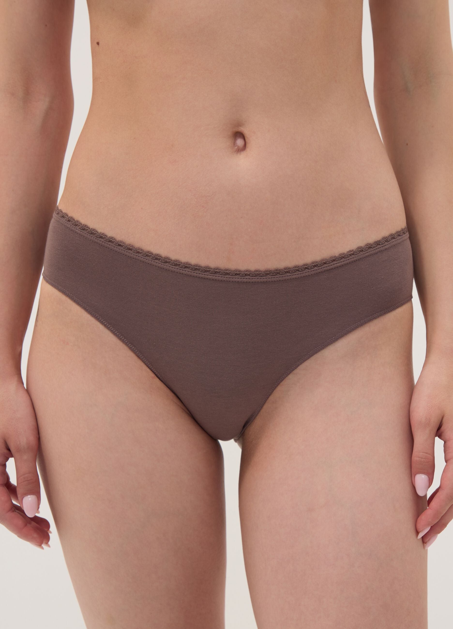 Tripack di slip multicolor in cotone organico elasticizzato