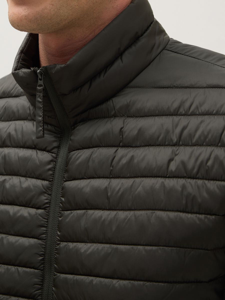 Green padded jacket with zip and regular fit_3