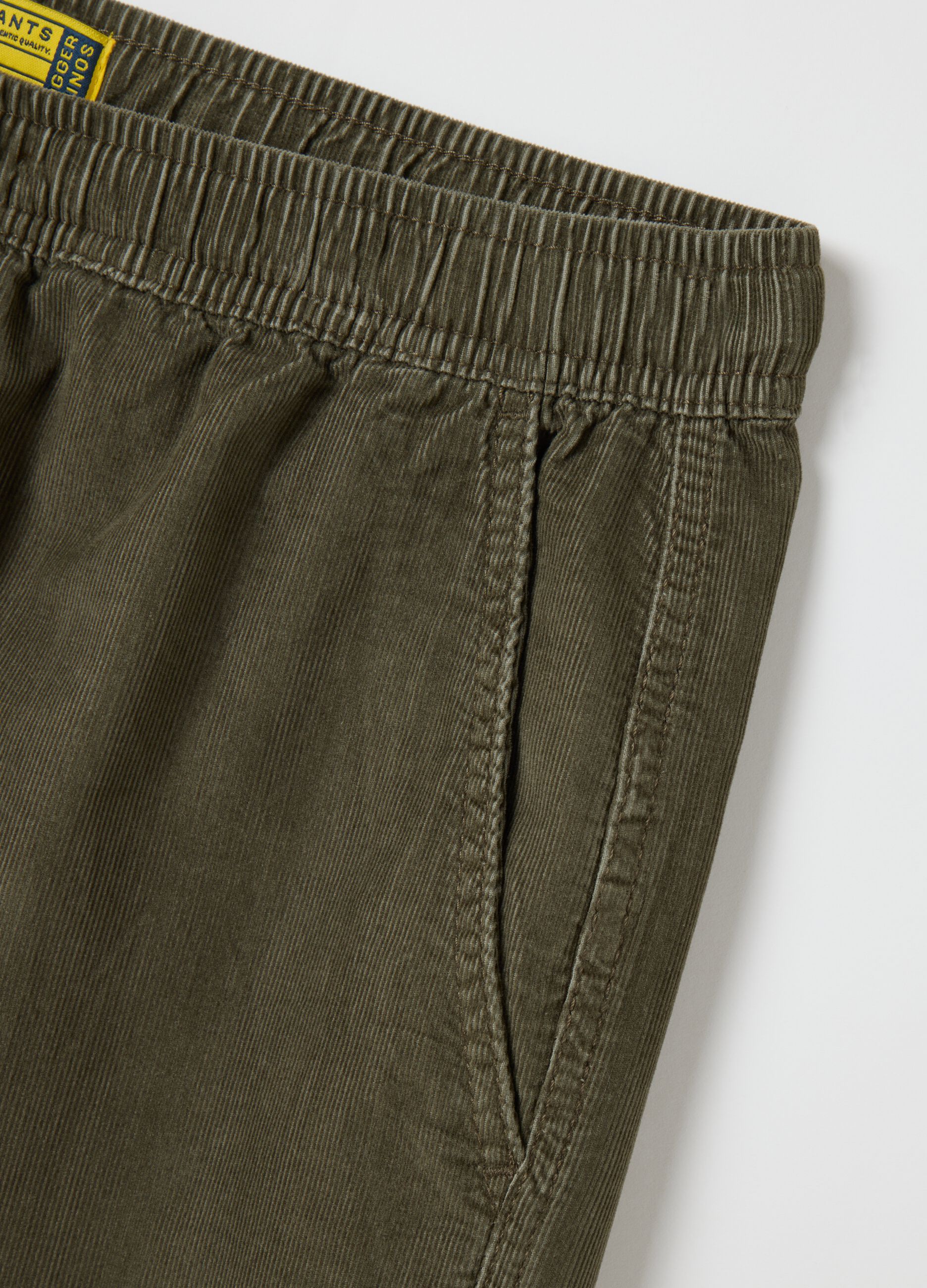 Green corduroy shorts in pure cotton