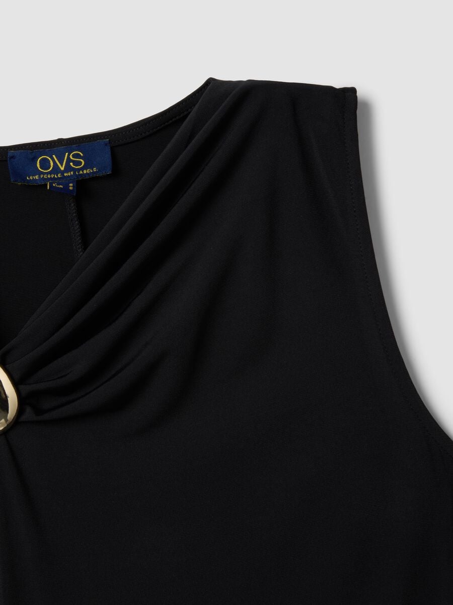 Black sleeveless stretch midi dress_5