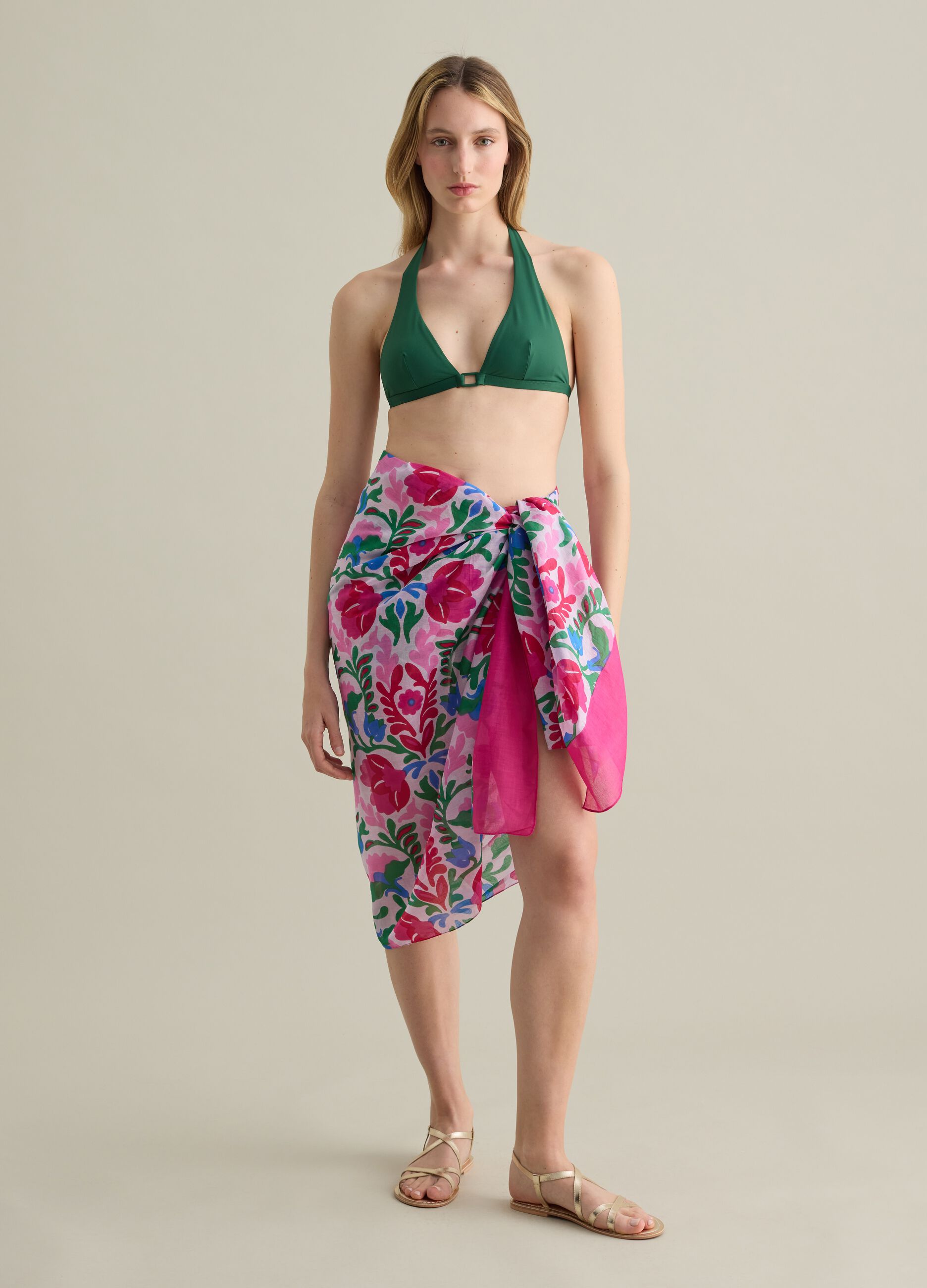 Women’s bikini top in green stretch fabric