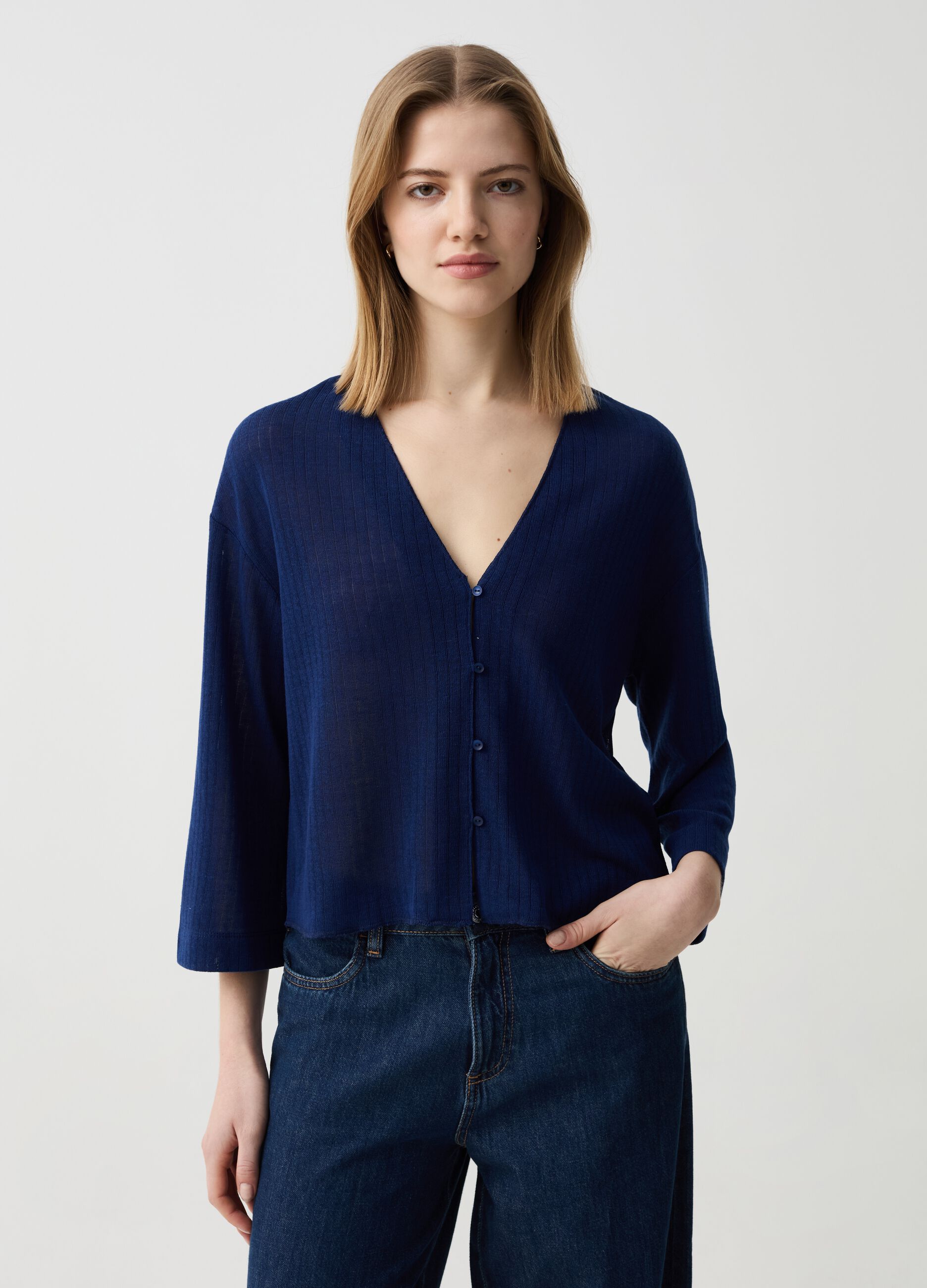 Flat-ribbed cardigan with V neck