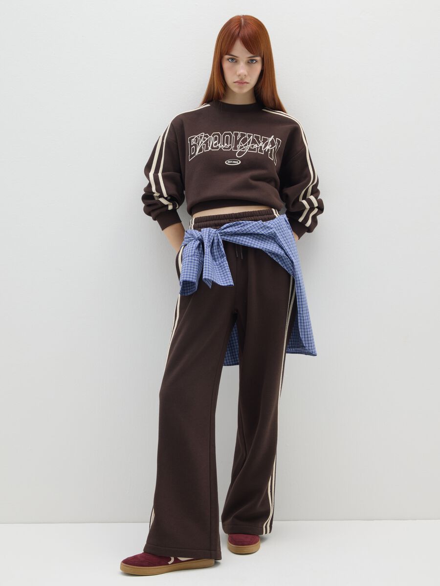 Felpa in misto cotone marrone a righe regular fit_2