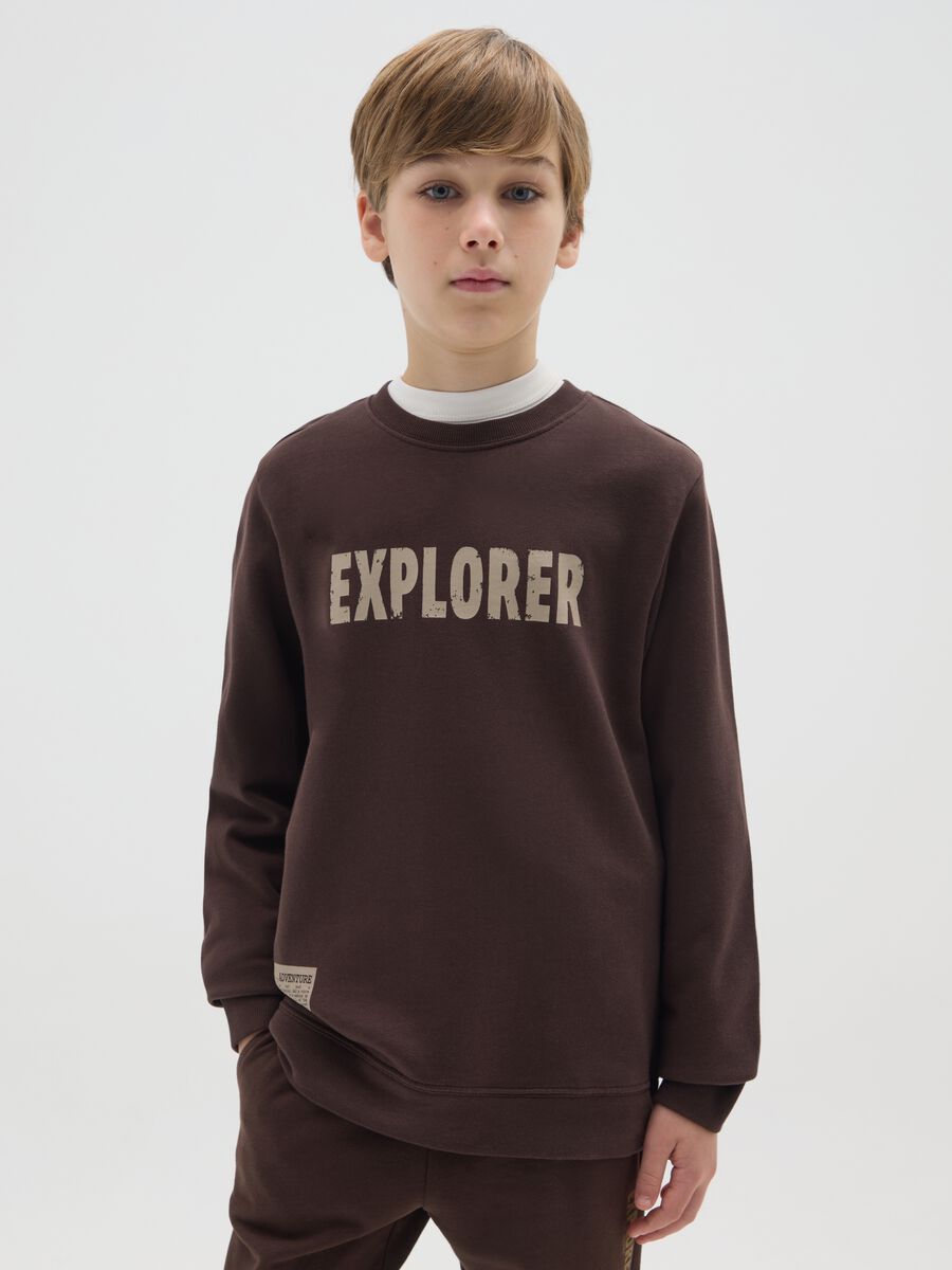Felpa da ragazzo in puro cotone marrone regular fit_0