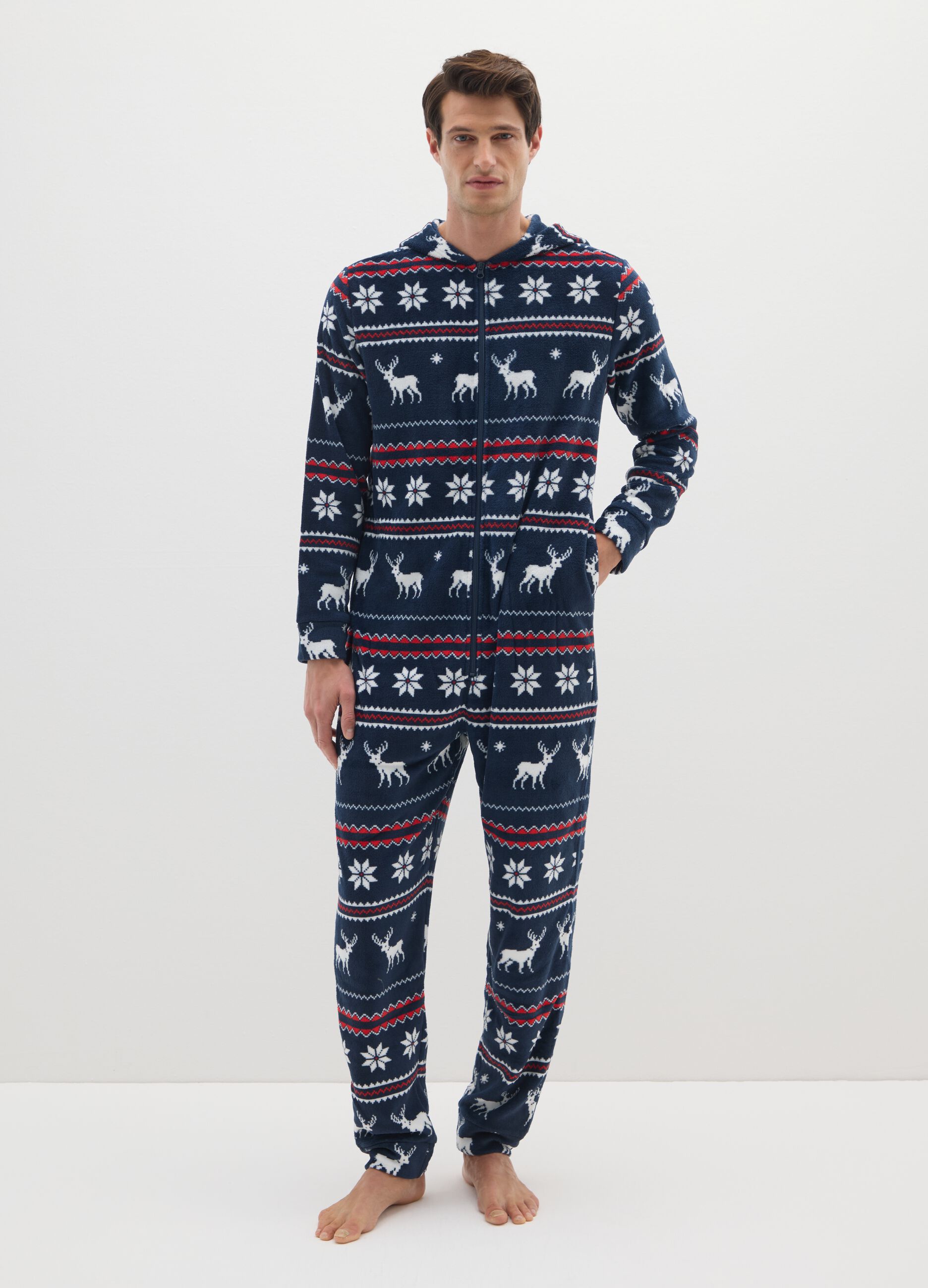 Multicolour fleece pyjamas with regular fit and Christmas pattern